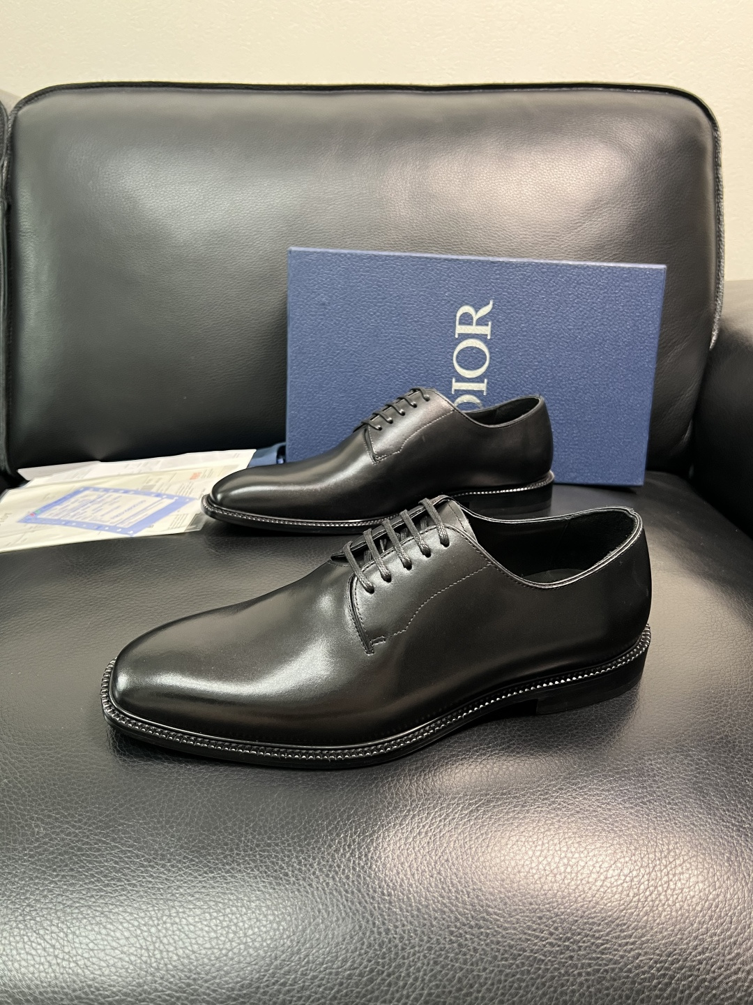 Dior 高品质 顶级工艺品 迪奥 皮鞋系列专柜同步原厂配置，意大利进口牛皮，全进口水染牛皮里垫，鞋底：