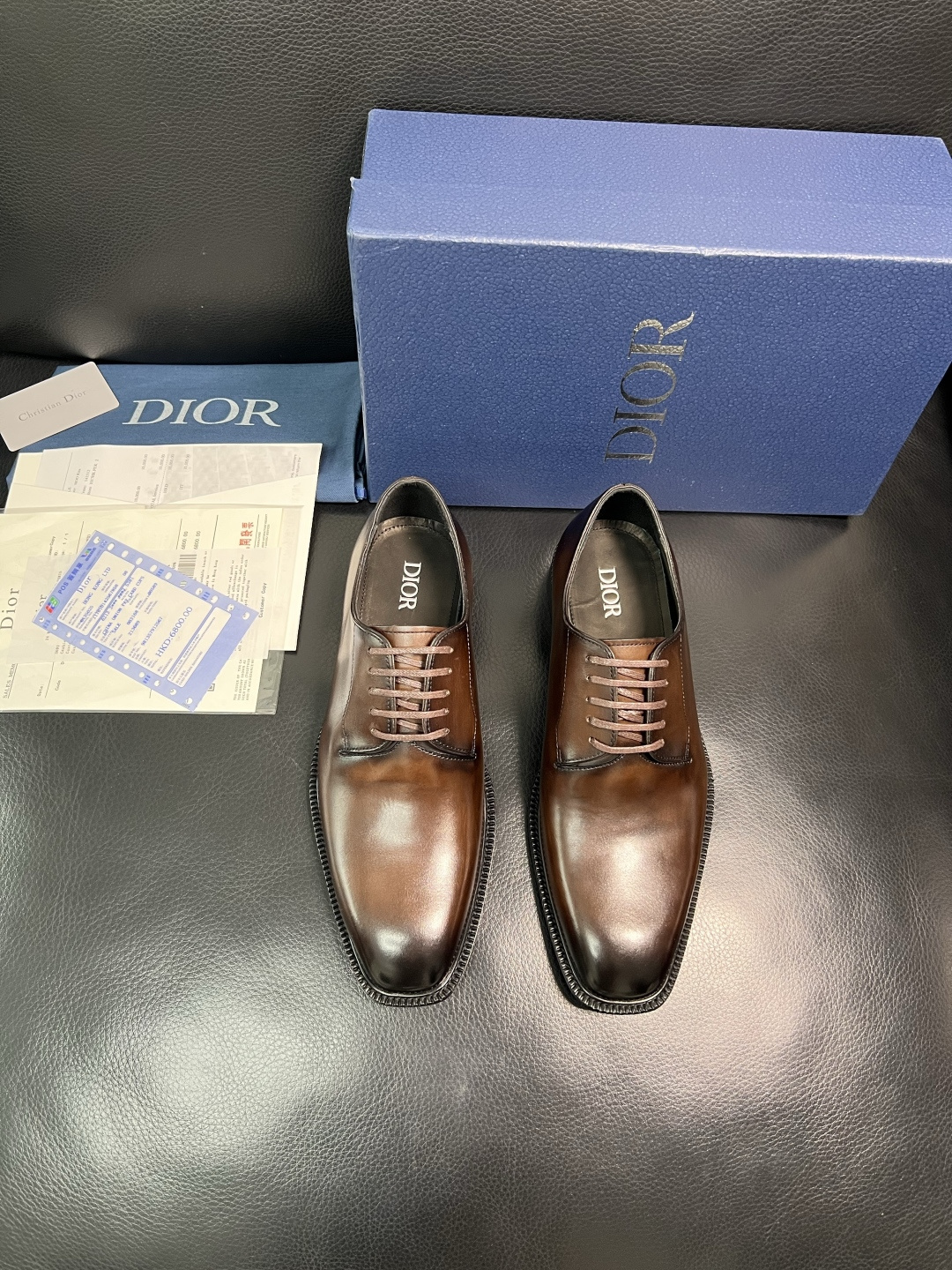 Dior 高品质 顶级工艺品 迪奥 皮鞋系列专柜同步原厂配置，意大利进口牛皮，全进口水染牛皮里垫，鞋底：