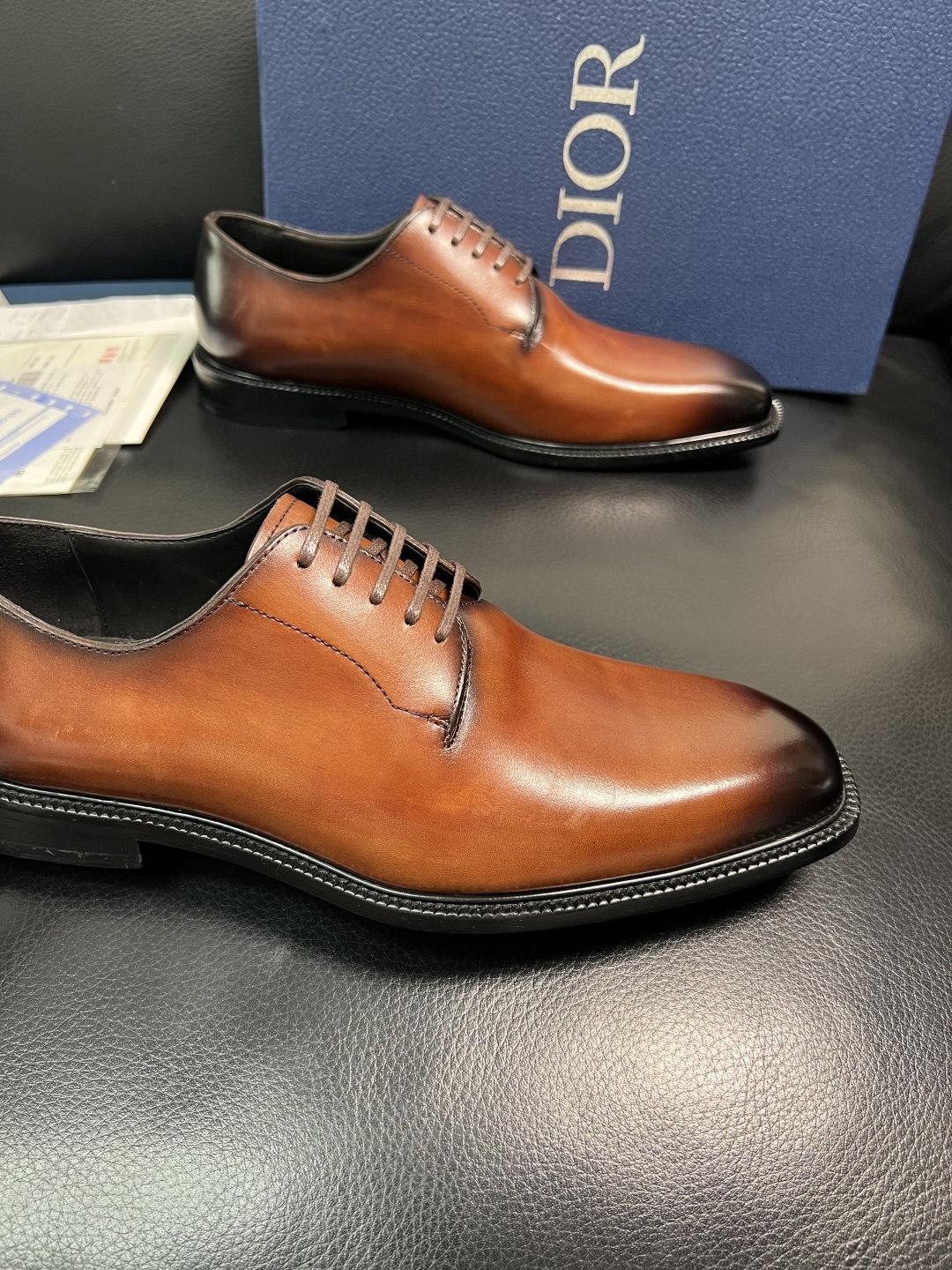 Dior 高品质 顶级工艺品 迪奥 皮鞋系列专柜同步原厂配置，意大利进口牛皮，全进口水染牛皮里垫，鞋底：