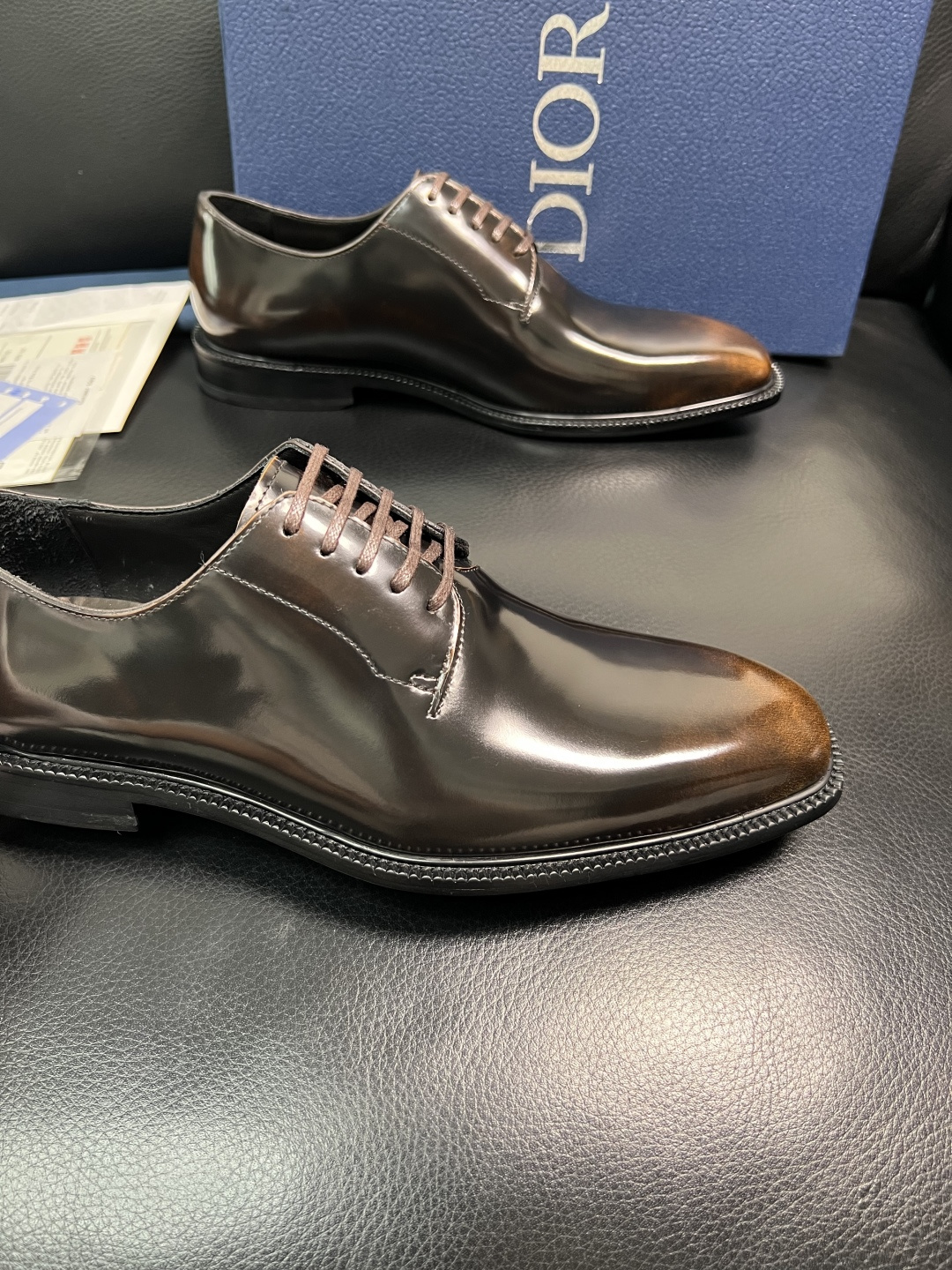 Dior 高品质 顶级工艺品 迪奥 皮鞋系列专柜同步原厂配置，意大利进口牛皮，全进口水染牛皮里垫，鞋底：