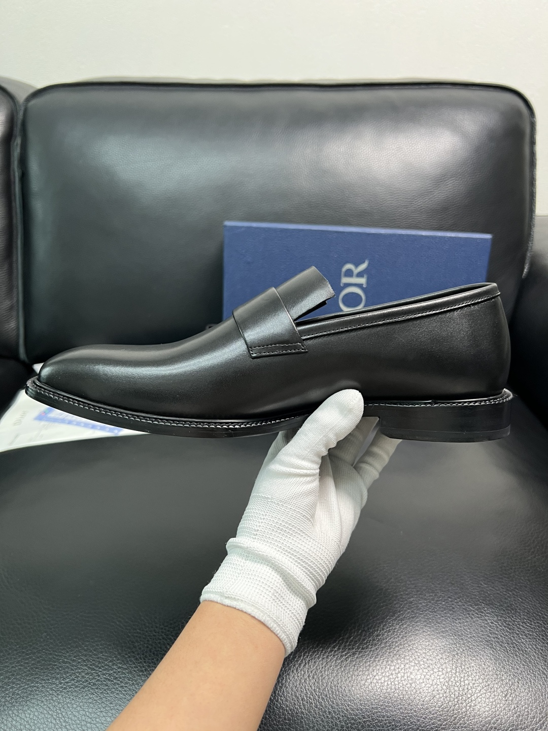 Dior 高品质 顶级工艺品 迪奥 皮鞋系列专柜同步原厂配置，意大利进口牛皮，全进口水染牛皮里垫，鞋底：