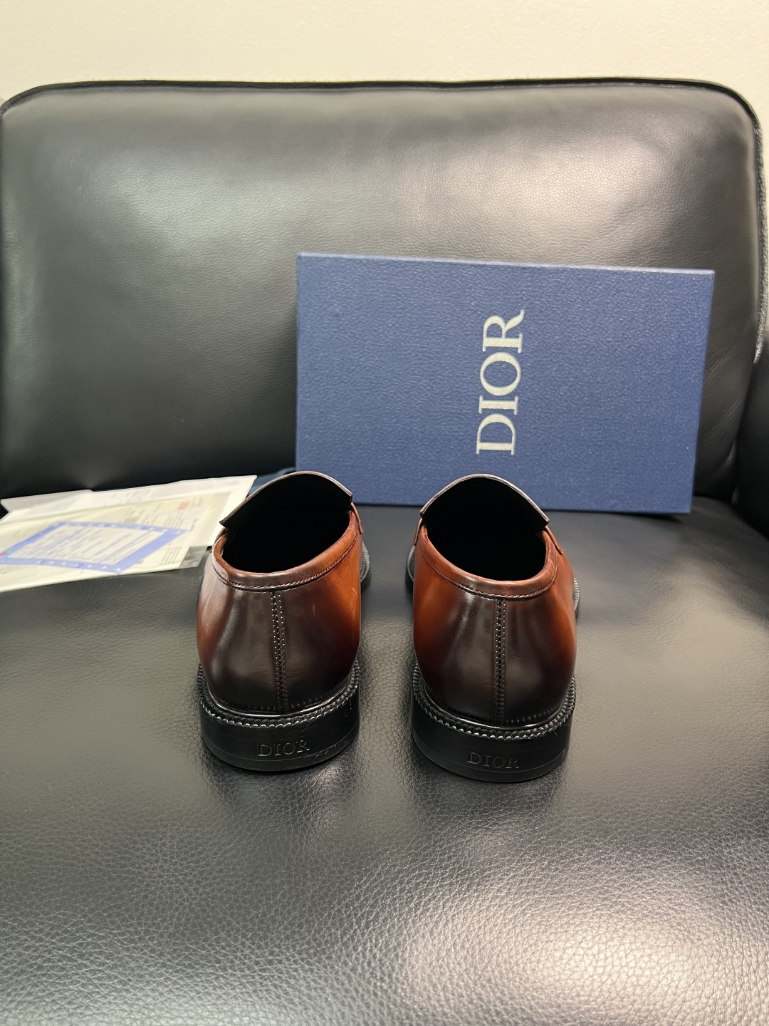 Dior 高品质 顶级工艺品 迪奥 皮鞋系列专柜同步原厂配置，意大利进口牛皮，全进口水染牛皮里垫，鞋底：