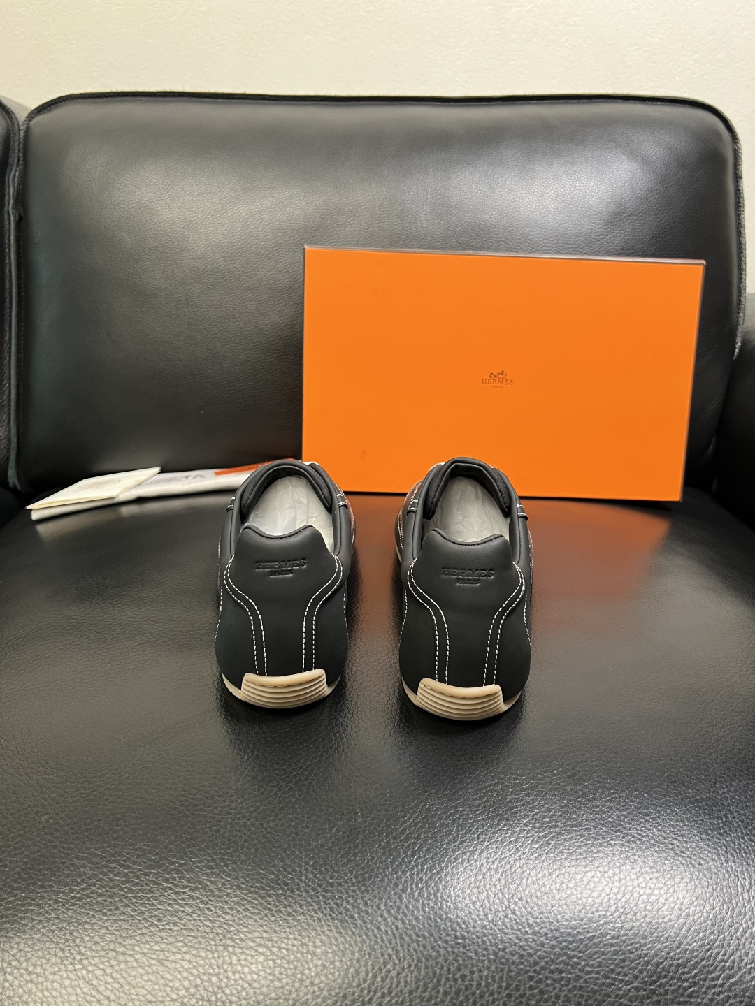 Hermes 高品质 顶级工艺品 爱马仕 专柜同步发售原厂配置，意大利进口原版牛皮面料，高品质拼接工艺，