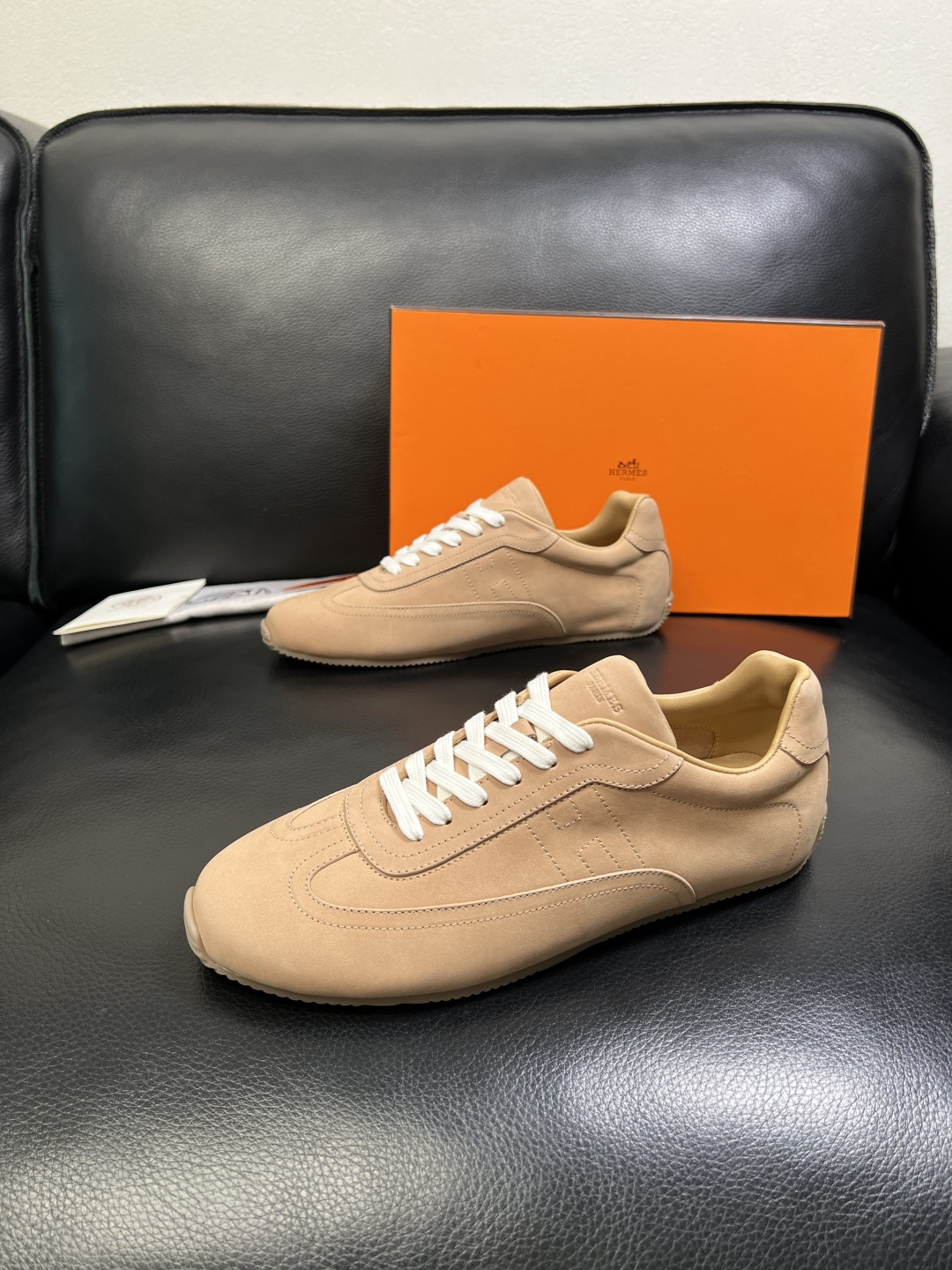 Hermes 高品质 顶级工艺品 爱马仕 专柜同步发售原厂配置，意大利进口原版牛皮面料，高品质拼接工艺，