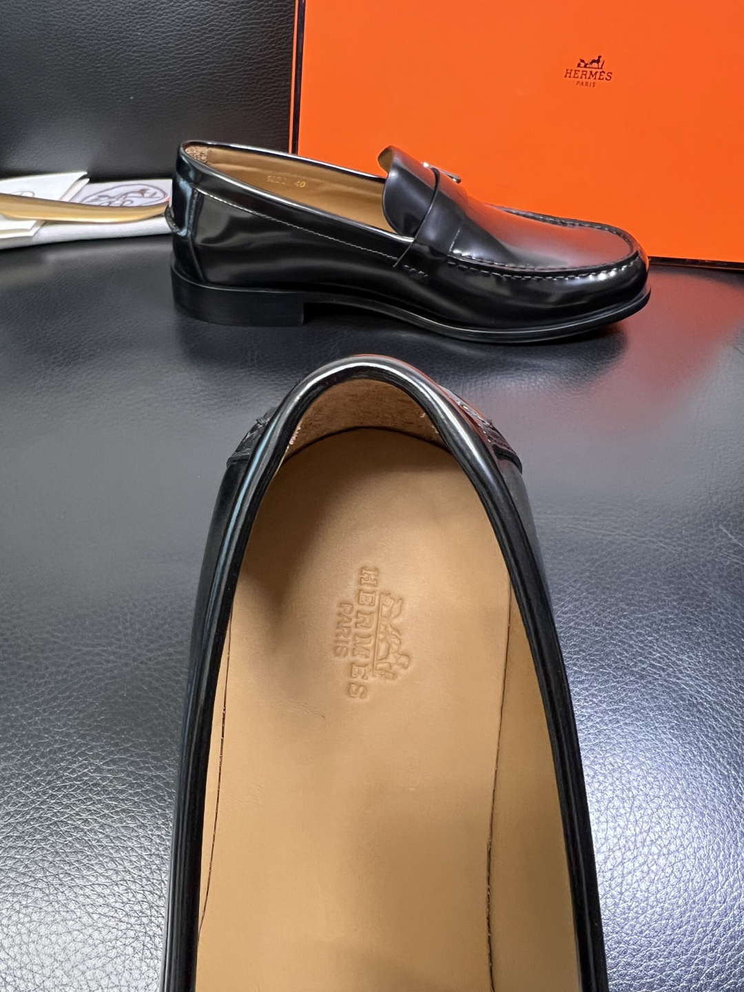 Hermes 高品质 顶级工艺品 爱马仕 专柜同步 原厂配置，意大利进口原版牛皮面料，透气舒适进口水染牛