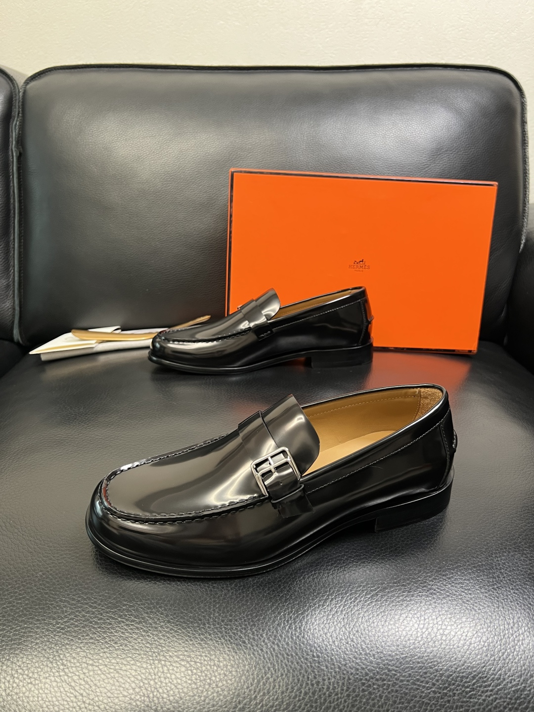 Hermes 高品质 顶级工艺品 爱马仕 专柜同步 原厂配置，意大利进口原版牛皮面料，透气舒适进口水染牛