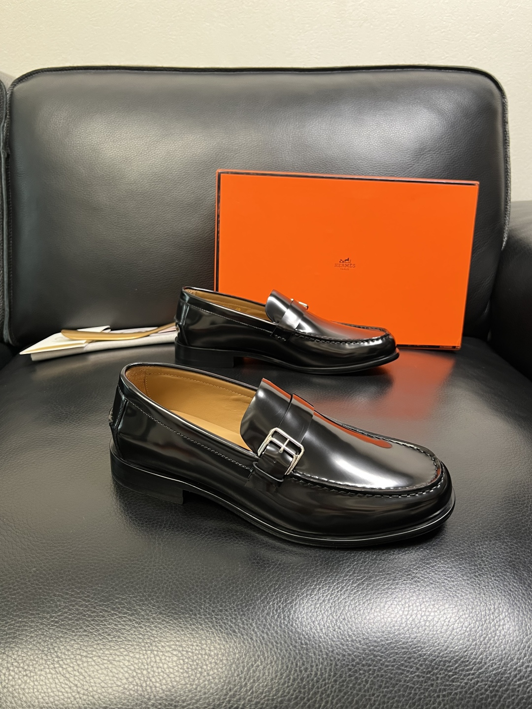 Hermes 高品质 顶级工艺品 爱马仕 专柜同步 原厂配置，意大利进口原版牛皮面料，透气舒适进口水染牛