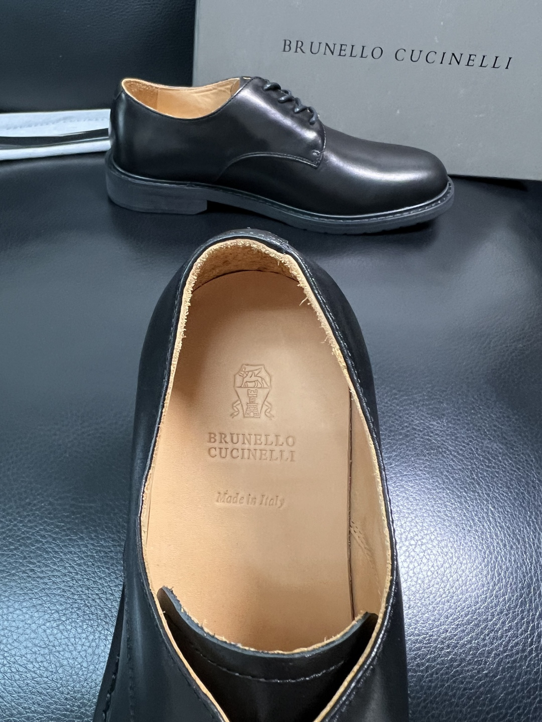 Brunello Cucinelli 高品质 顶级工艺品 BC 专柜同步原厂配置，意大利进口牛皮面料牛内