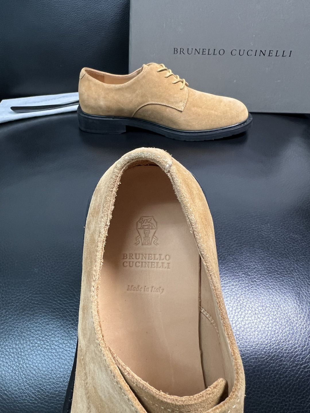 Brunello Cucinelli 高品质 顶级工艺品 BC 专柜同步原厂配置，意大利进口牛皮面料牛内