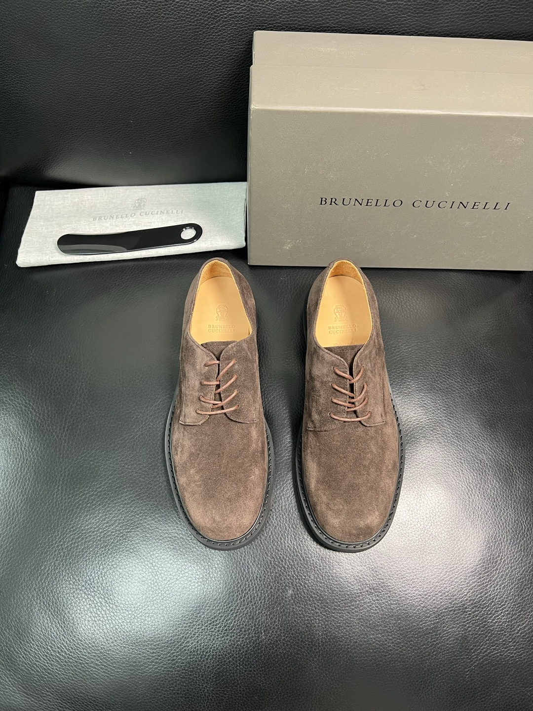 Brunello Cucinelli 高品质 顶级工艺品 BC 专柜同步原厂配置，意大利进口牛皮面料牛内