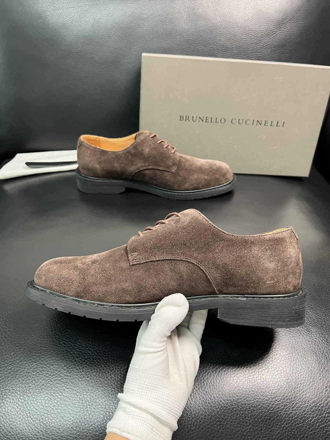 Brunello Cucinelli 高品质 顶级工艺品 BC 专柜同步原厂配置，意大利进口牛皮面料牛内