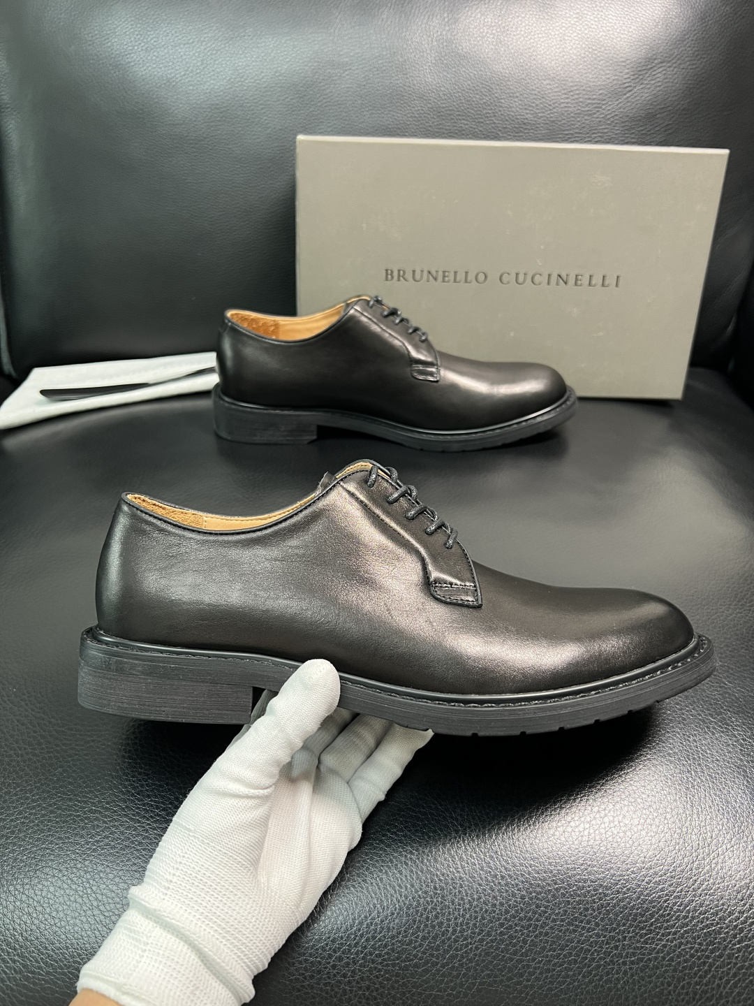 Brunello Cucinelli 高品质 顶级工艺品 BC 专柜同步原厂配置，意大利进口牛皮面料牛内