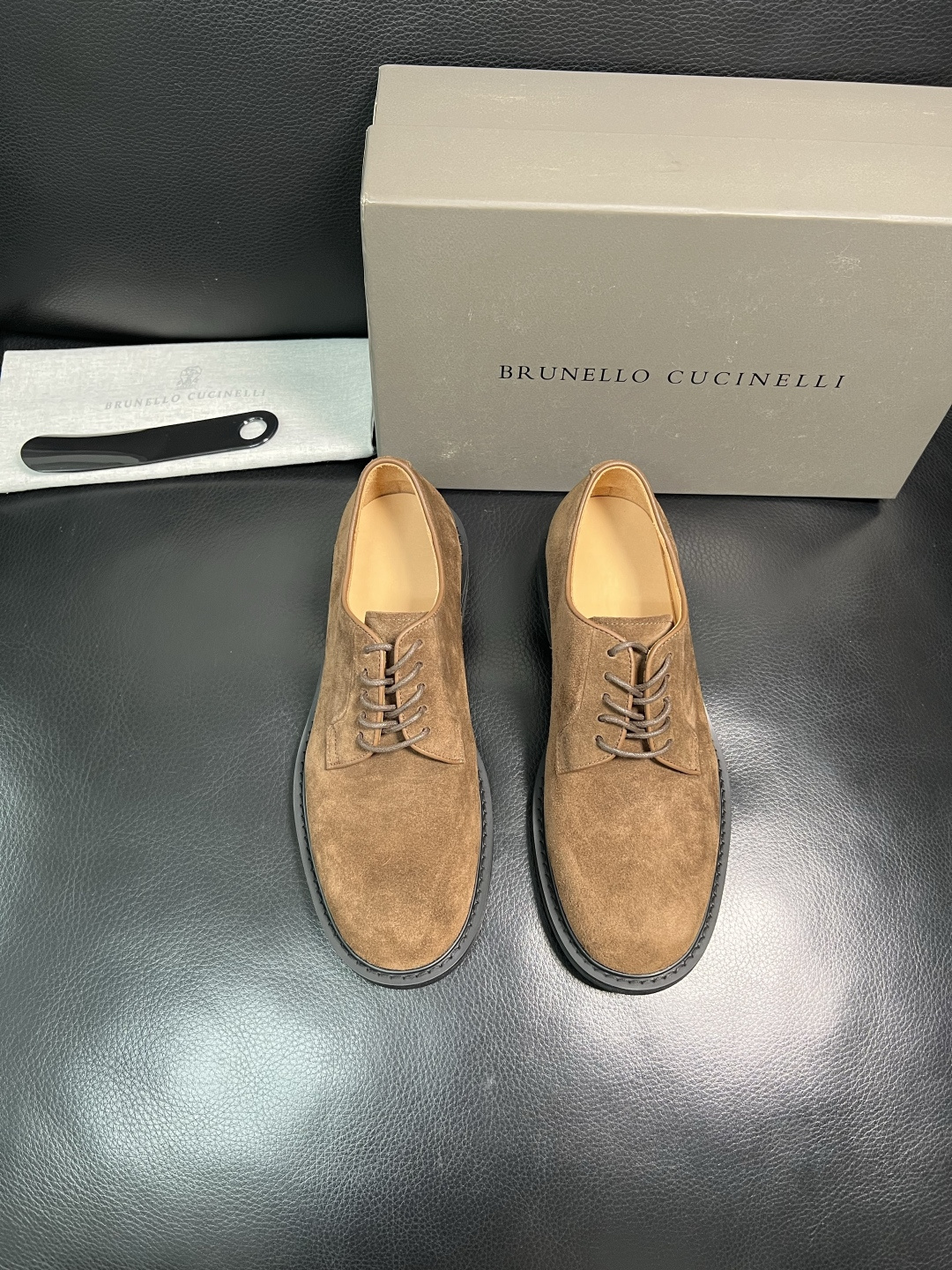 Brunello Cucinelli 高品质 顶级工艺品 BC 专柜同步原厂配置，意大利进口牛皮面料牛内