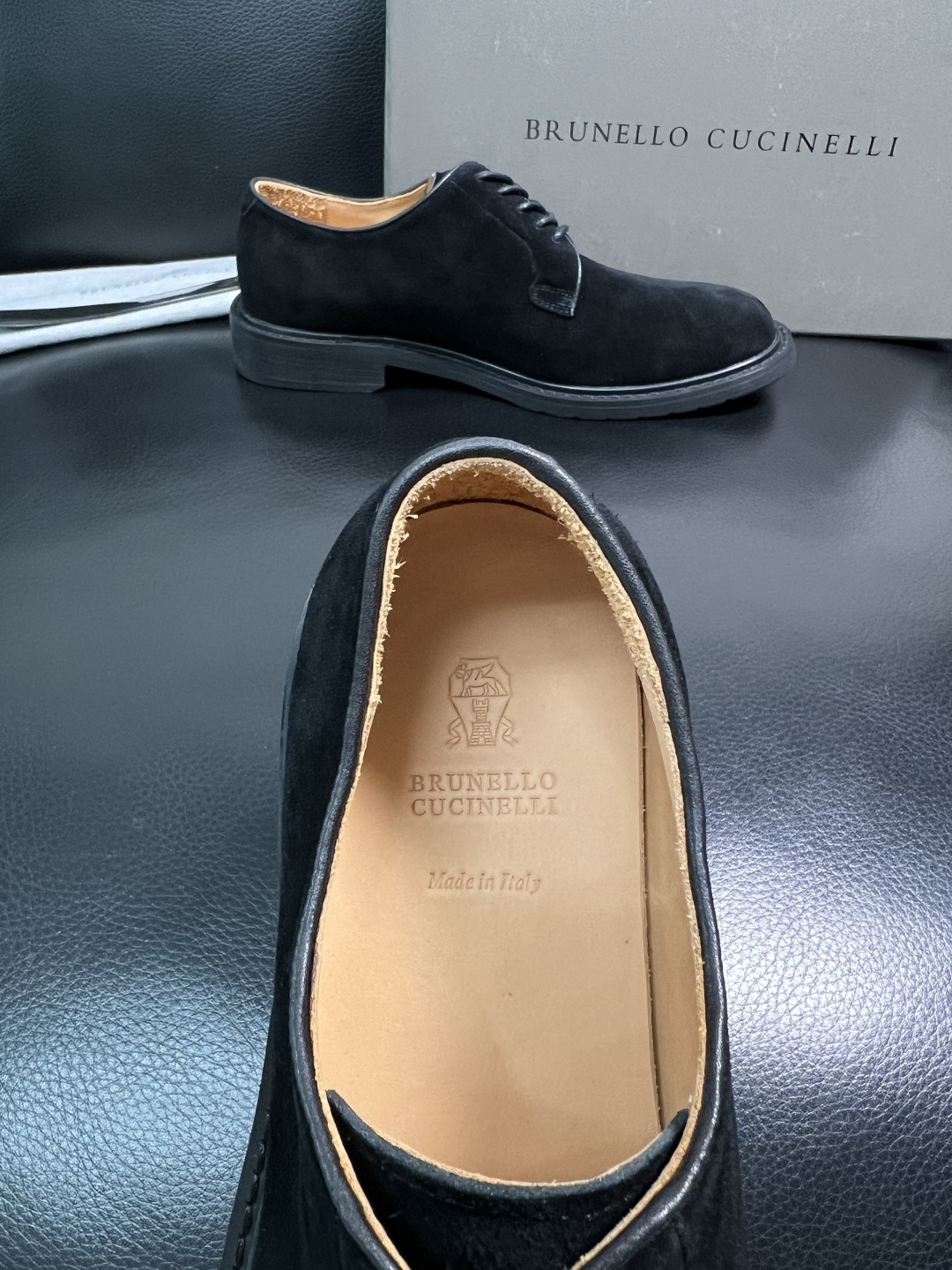 Brunello Cucinelli 高品质 顶级工艺品 BC 专柜同步原厂配置，意大利进口牛皮面料牛内