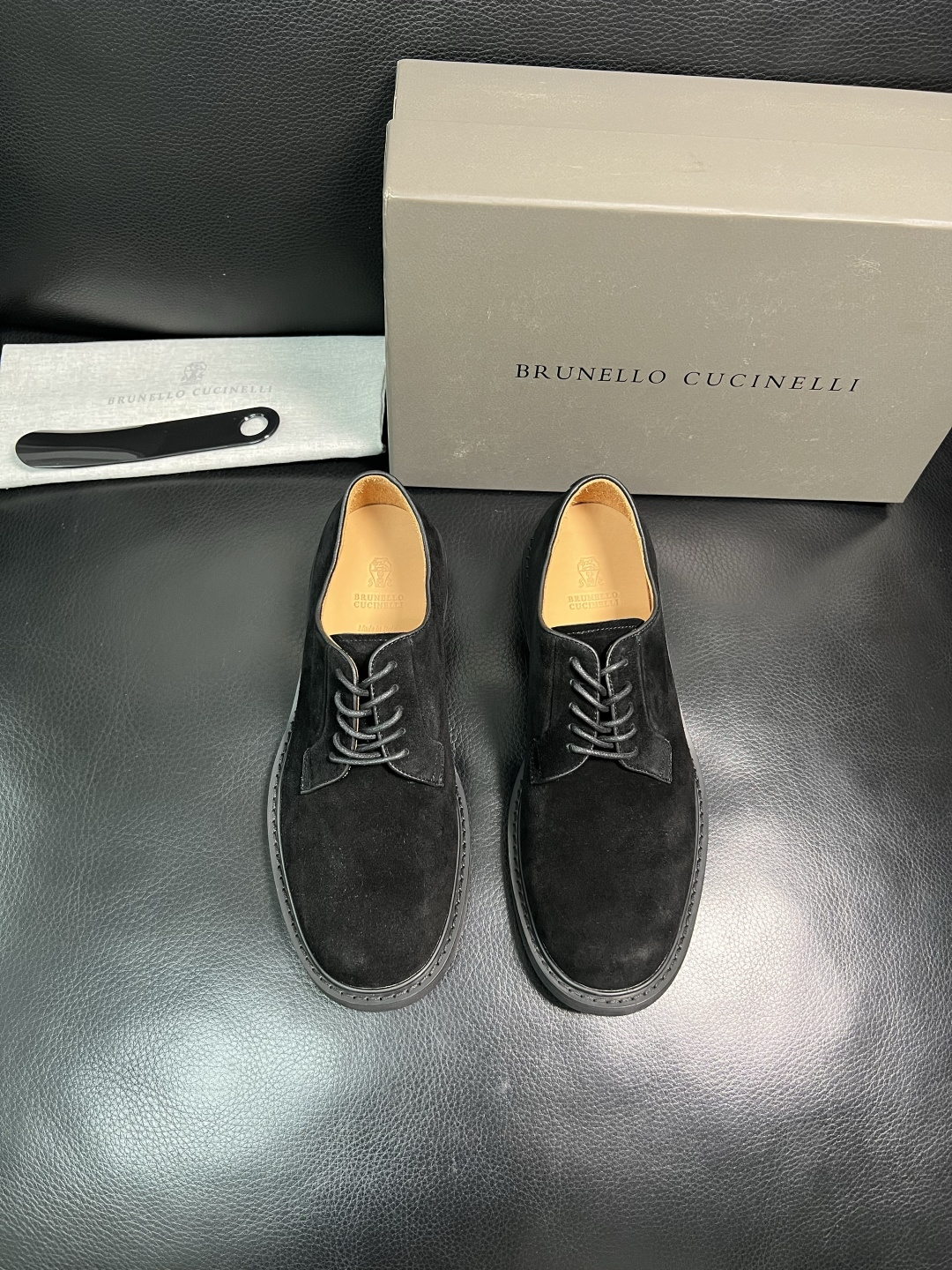 Brunello Cucinelli 高品质 顶级工艺品 BC 专柜同步原厂配置，意大利进口牛皮面料牛内