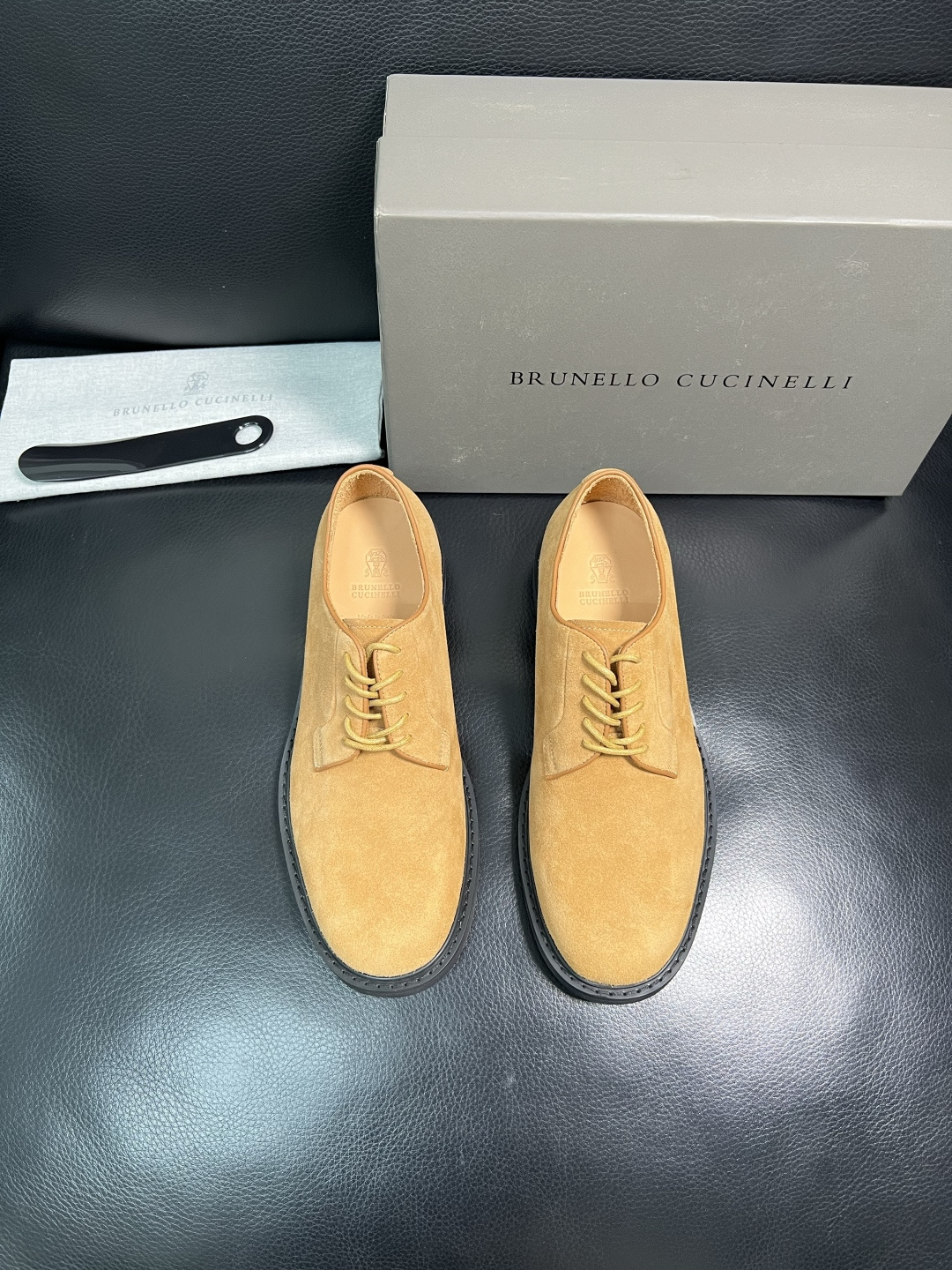 Brunello Cucinelli 高品质 顶级工艺品 BC 专柜同步原厂配置，意大利进口牛皮面料牛内
