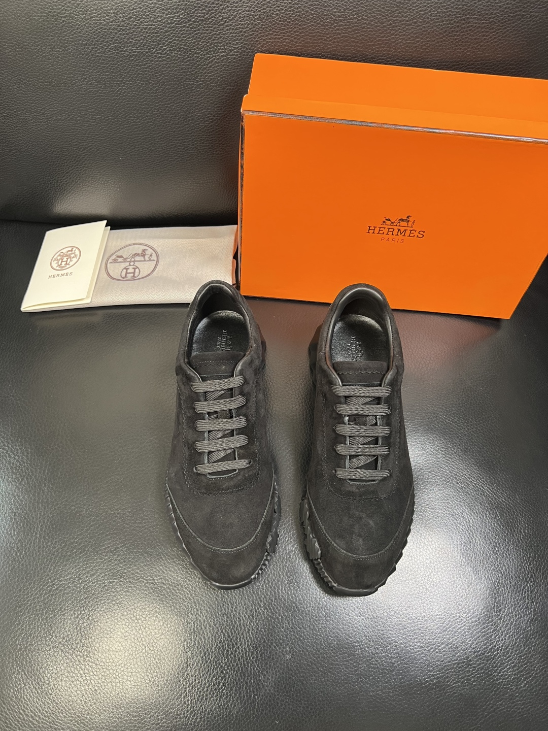 Hermes 高品质 顶级工艺品 爱马仕 专柜同步发售原厂配置，意大利进口原版牛皮面料，高品质拼接工艺，