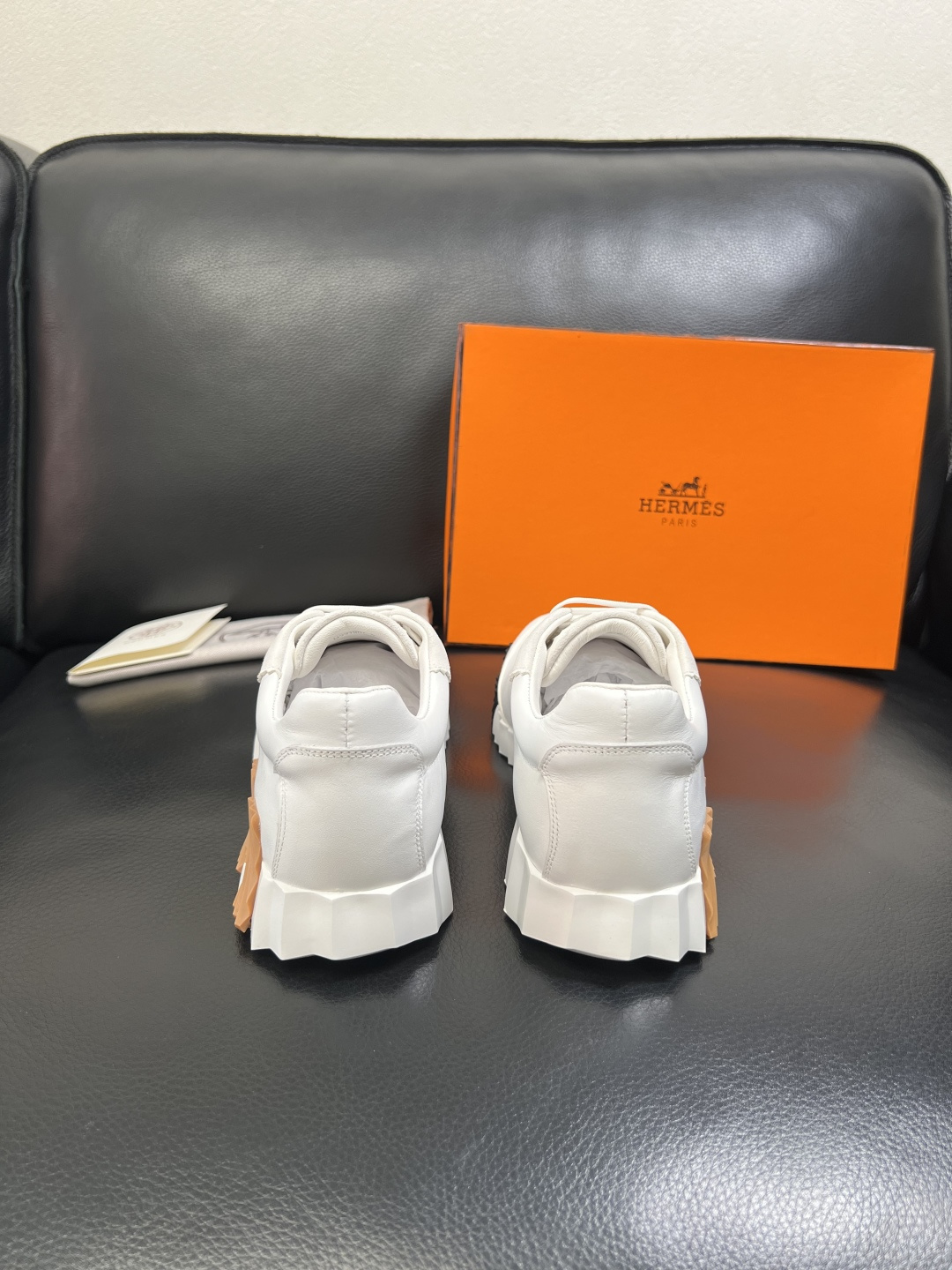 Hermes 高品质 顶级工艺品 爱马仕 专柜同步发售原厂配置，意大利进口原版牛皮面料，高品质拼接工艺，