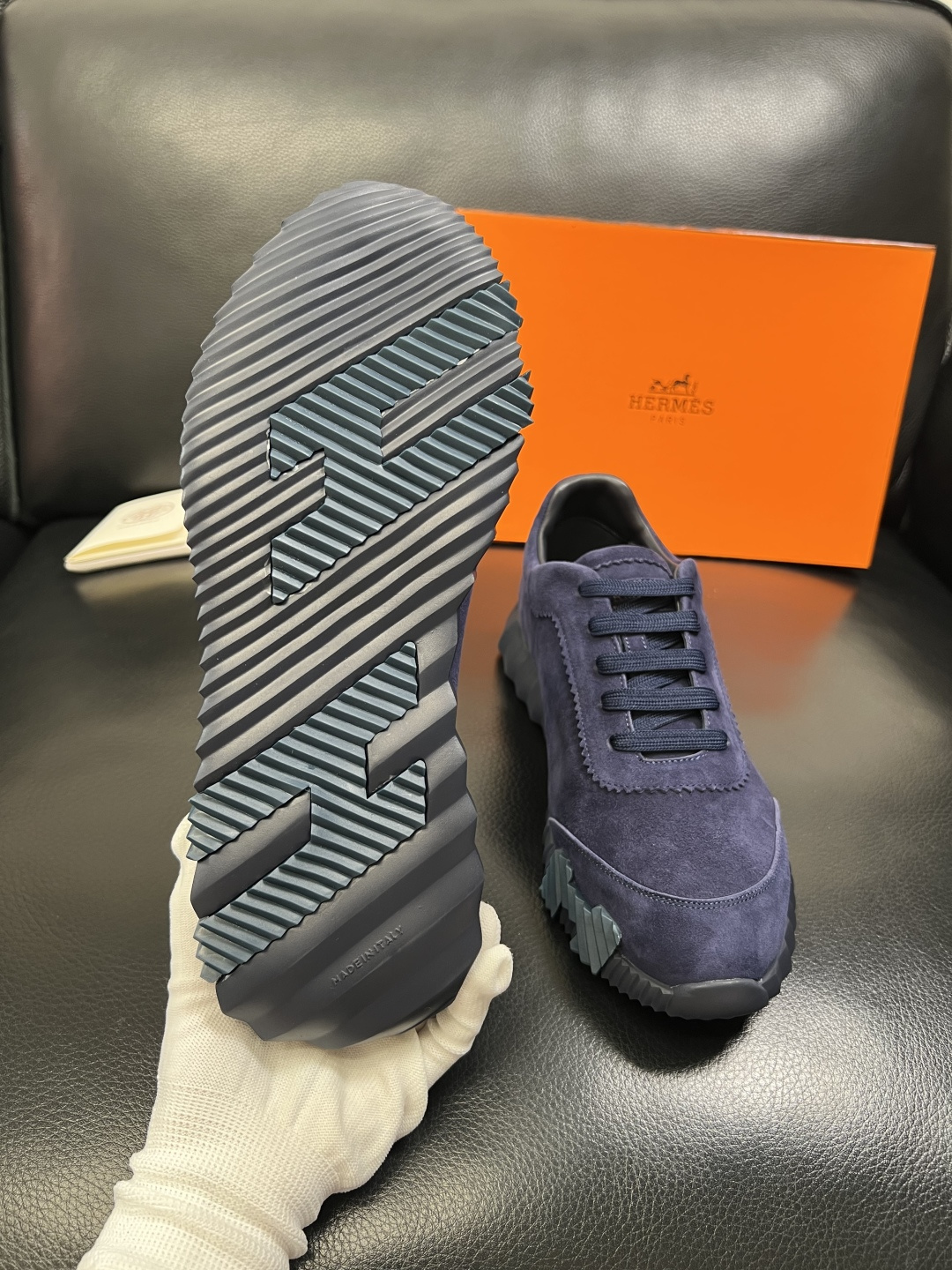 Hermes 高品质 顶级工艺品 爱马仕 专柜同步发售原厂配置，意大利进口原版牛皮面料，高品质拼接工艺，