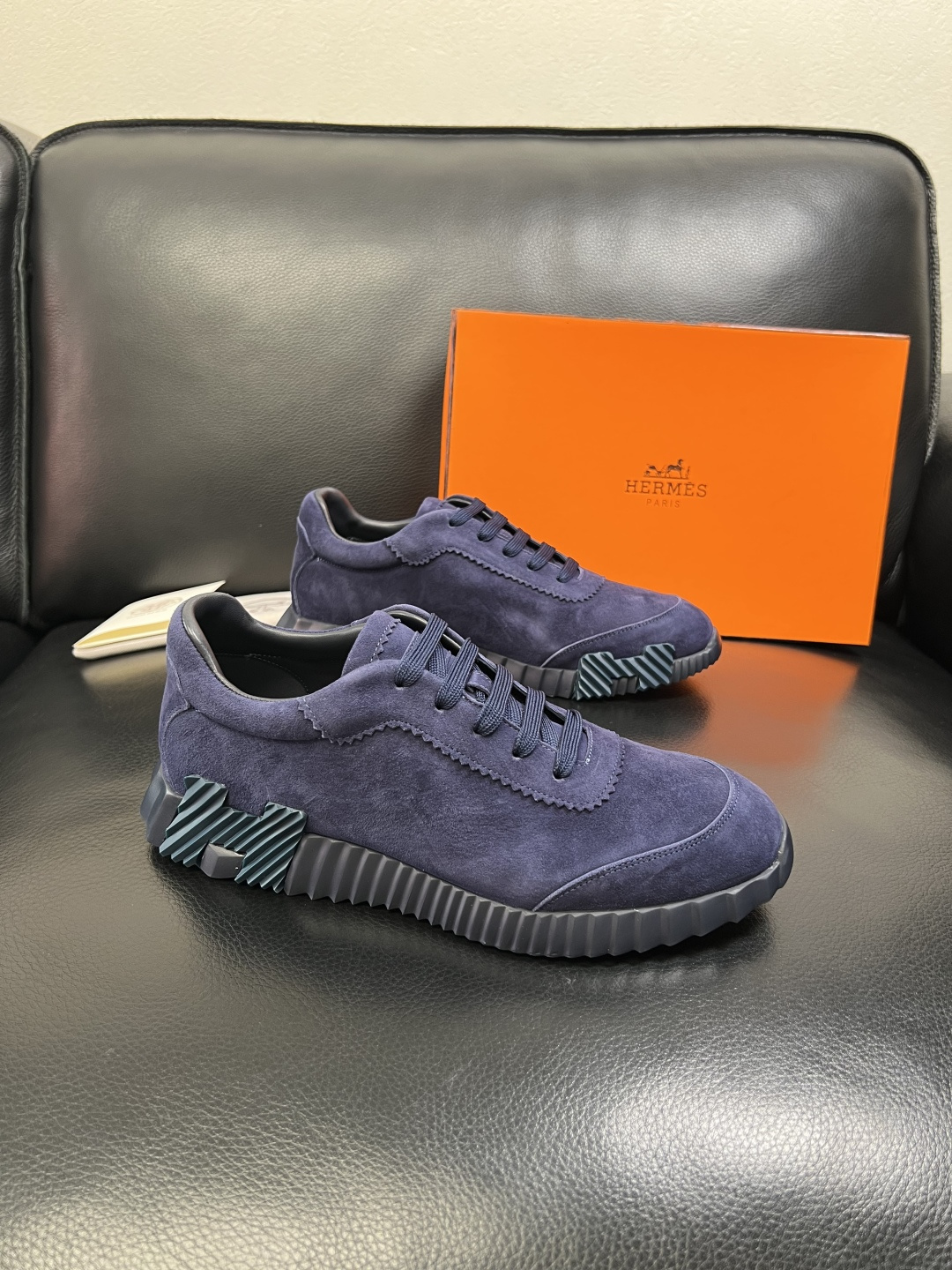 Hermes 高品质 顶级工艺品 爱马仕 专柜同步发售原厂配置，意大利进口原版牛皮面料，高品质拼接工艺，