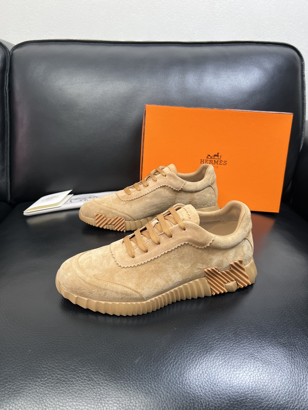 Hermes 高品质 顶级工艺品 爱马仕 专柜同步发售原厂配置，意大利进口原版牛皮面料，高品质拼接工艺，