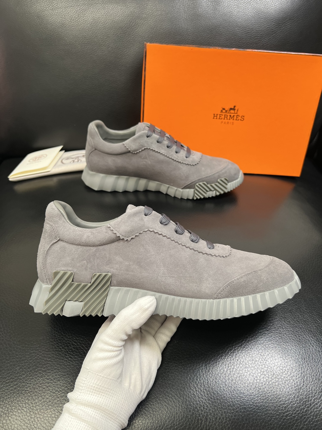 Hermes 高品质 顶级工艺品 爱马仕 专柜同步发售原厂配置，意大利进口原版牛皮面料，高品质拼接工艺，