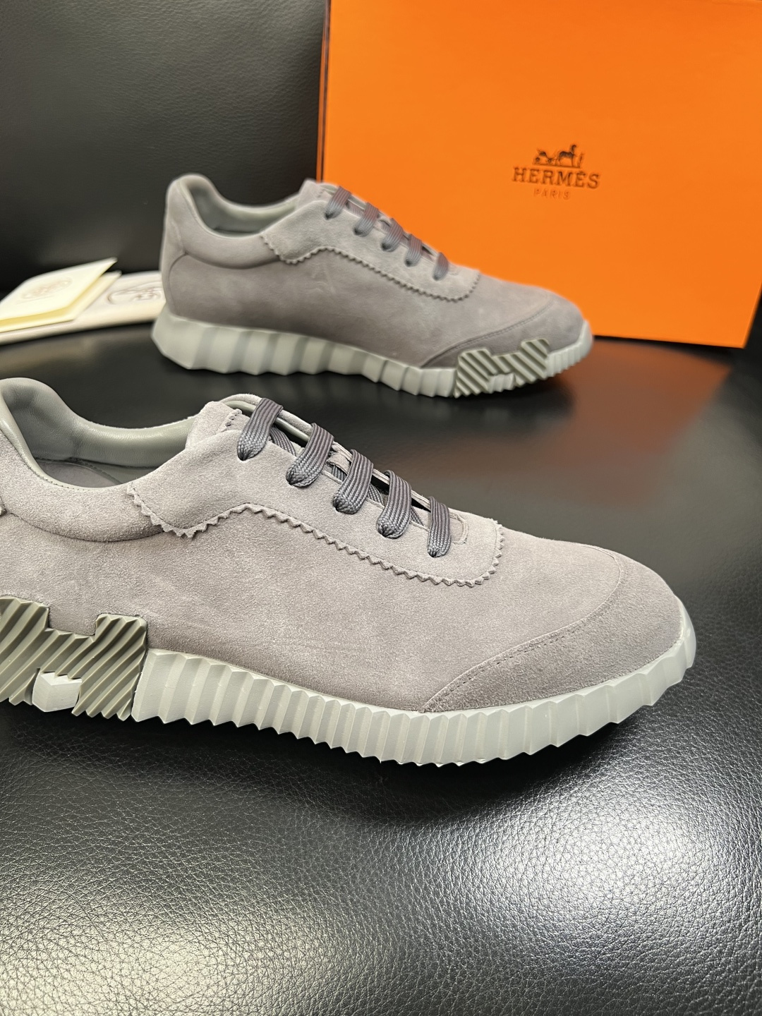 Hermes 高品质 顶级工艺品 爱马仕 专柜同步发售原厂配置，意大利进口原版牛皮面料，高品质拼接工艺，