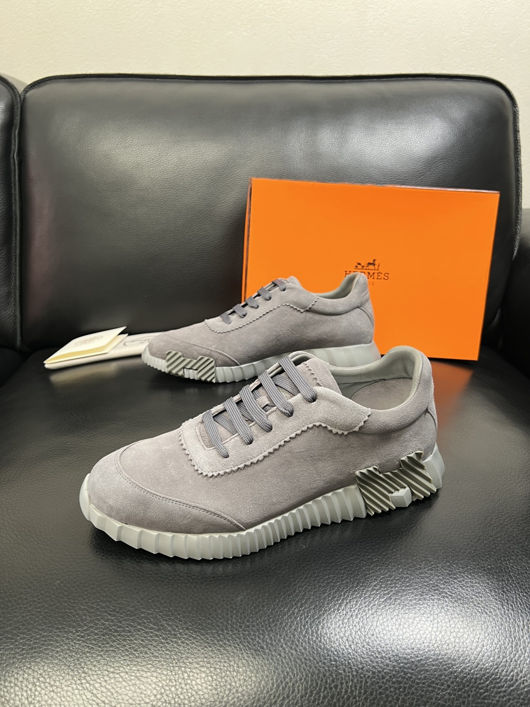 Hermes 高品质 顶级工艺品 爱马仕 专柜同步发售原厂配置，意大利进口原版牛皮面料，高品质拼接工艺，