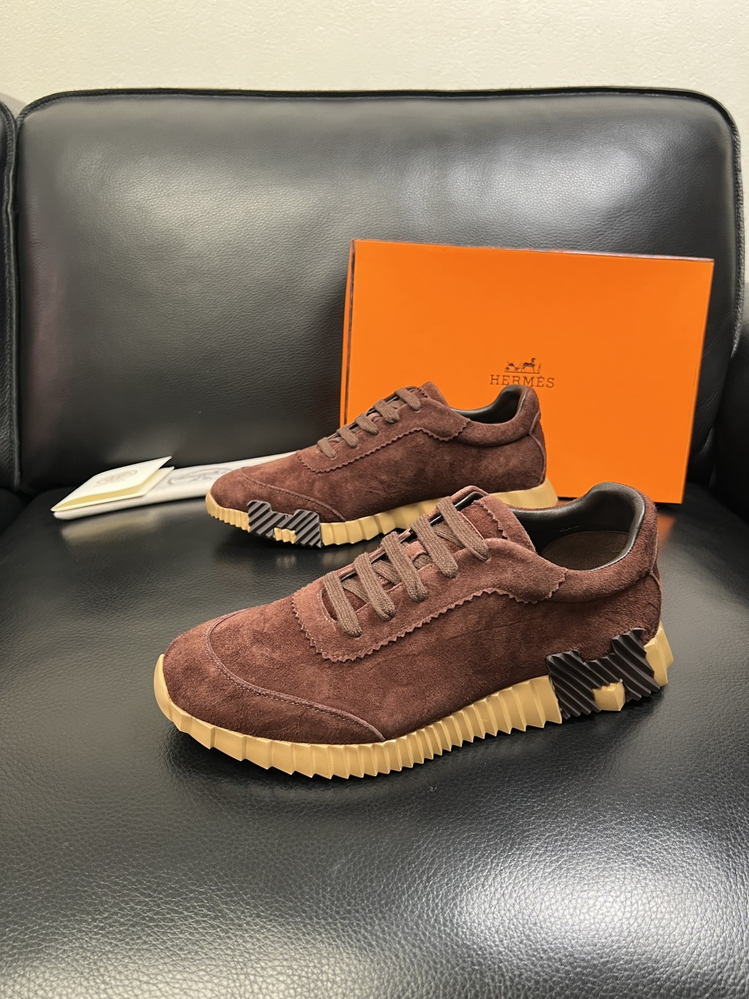 Hermes 高品质 顶级工艺品 爱马仕 专柜同步发售原厂配置，意大利进口原版牛皮面料，高品质拼接工艺，