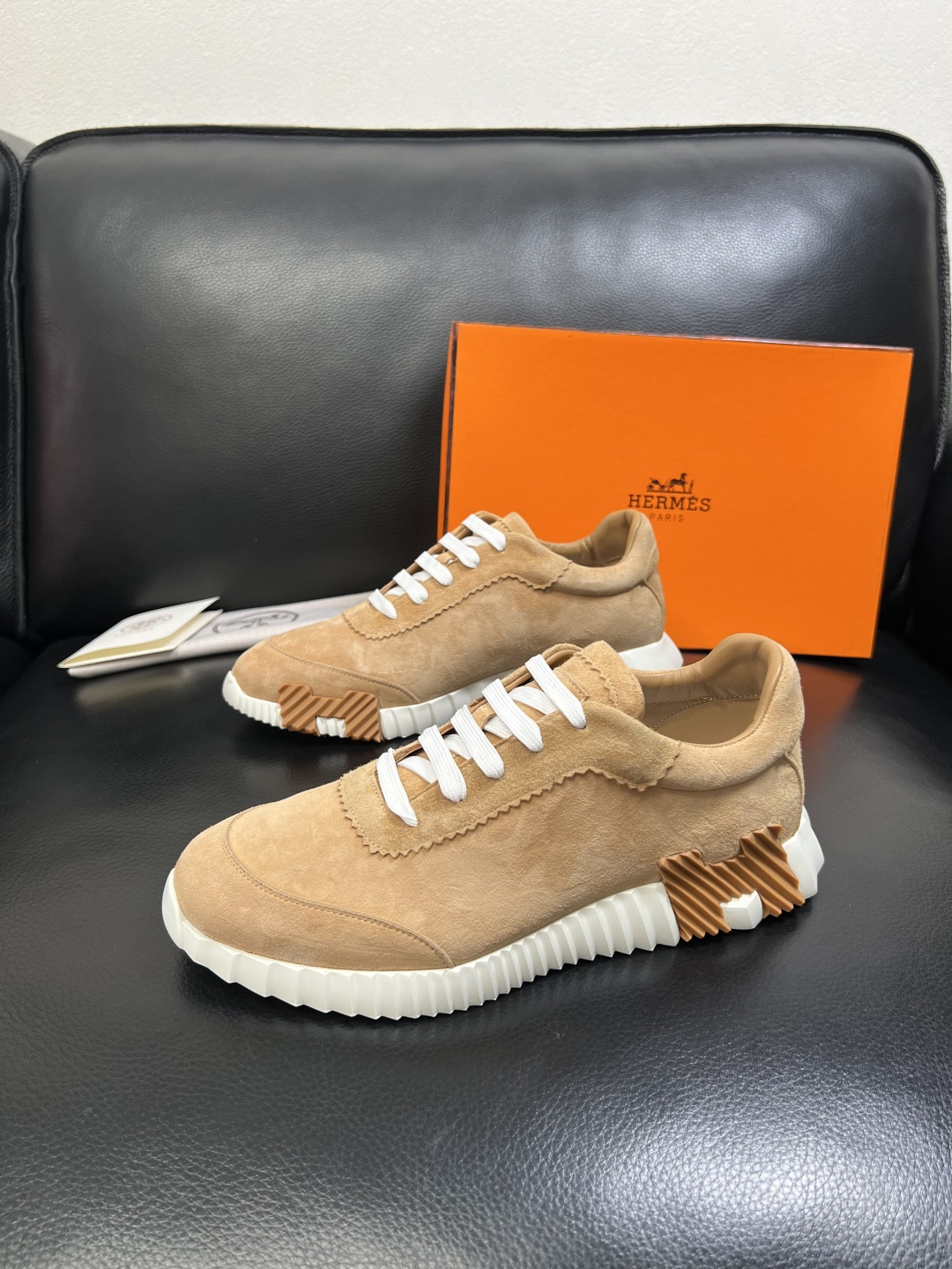 Hermes 高品质 顶级工艺品 爱马仕 专柜同步发售原厂配置，意大利进口原版牛皮面料，高品质拼接工艺，