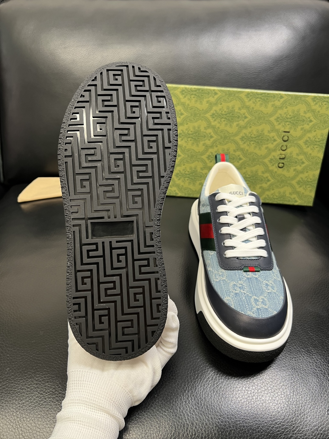 Gucci 高品质 顶级工艺品 古奇 专柜新款原厂配置，意大利进口牛皮面料，进口牛皮内里垫，透气舒适，鞋