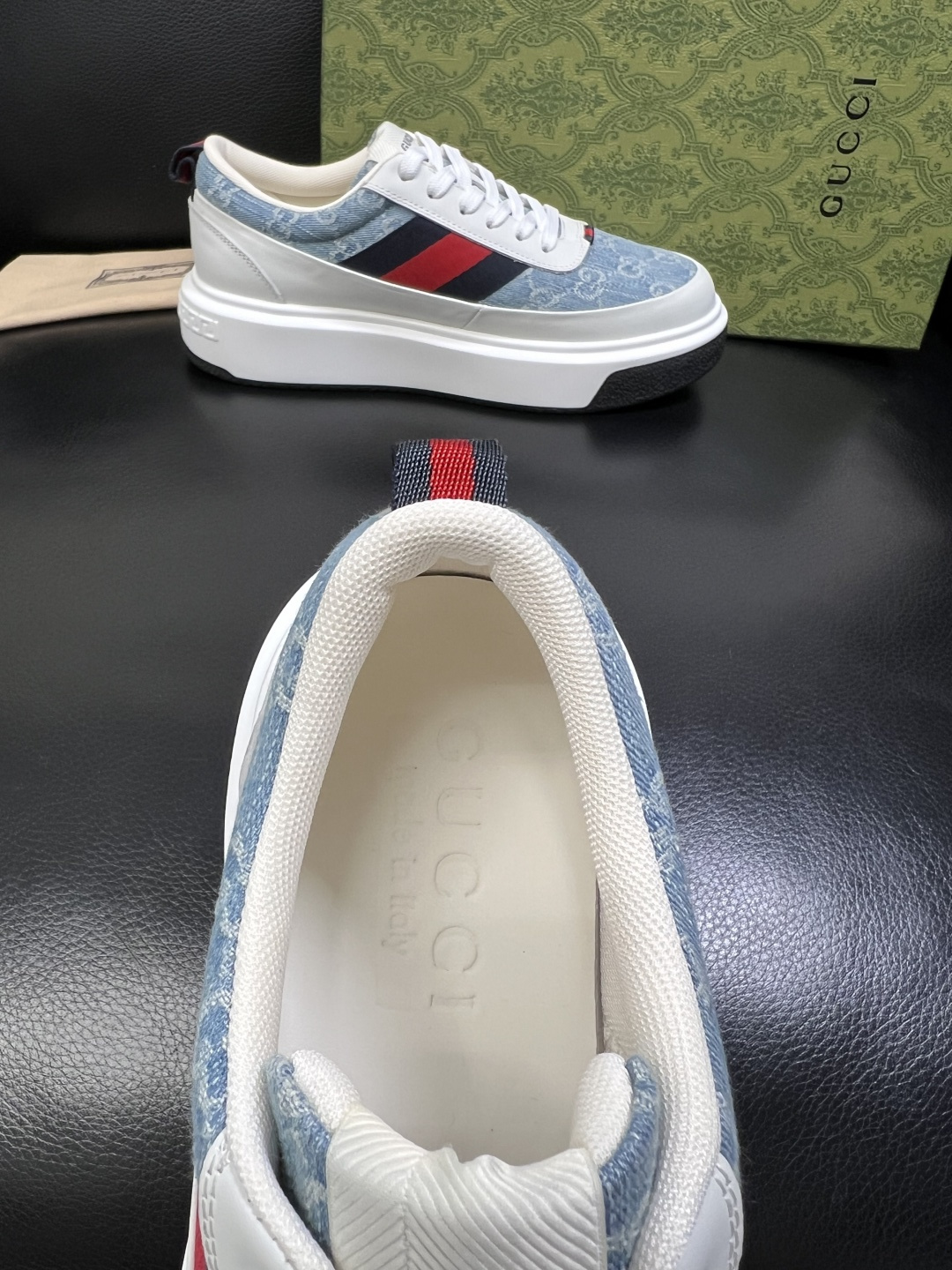 Gucci 高品质 顶级工艺品 古奇 专柜新款原厂配置，意大利进口牛皮面料，进口牛皮内里垫，透气舒适，鞋