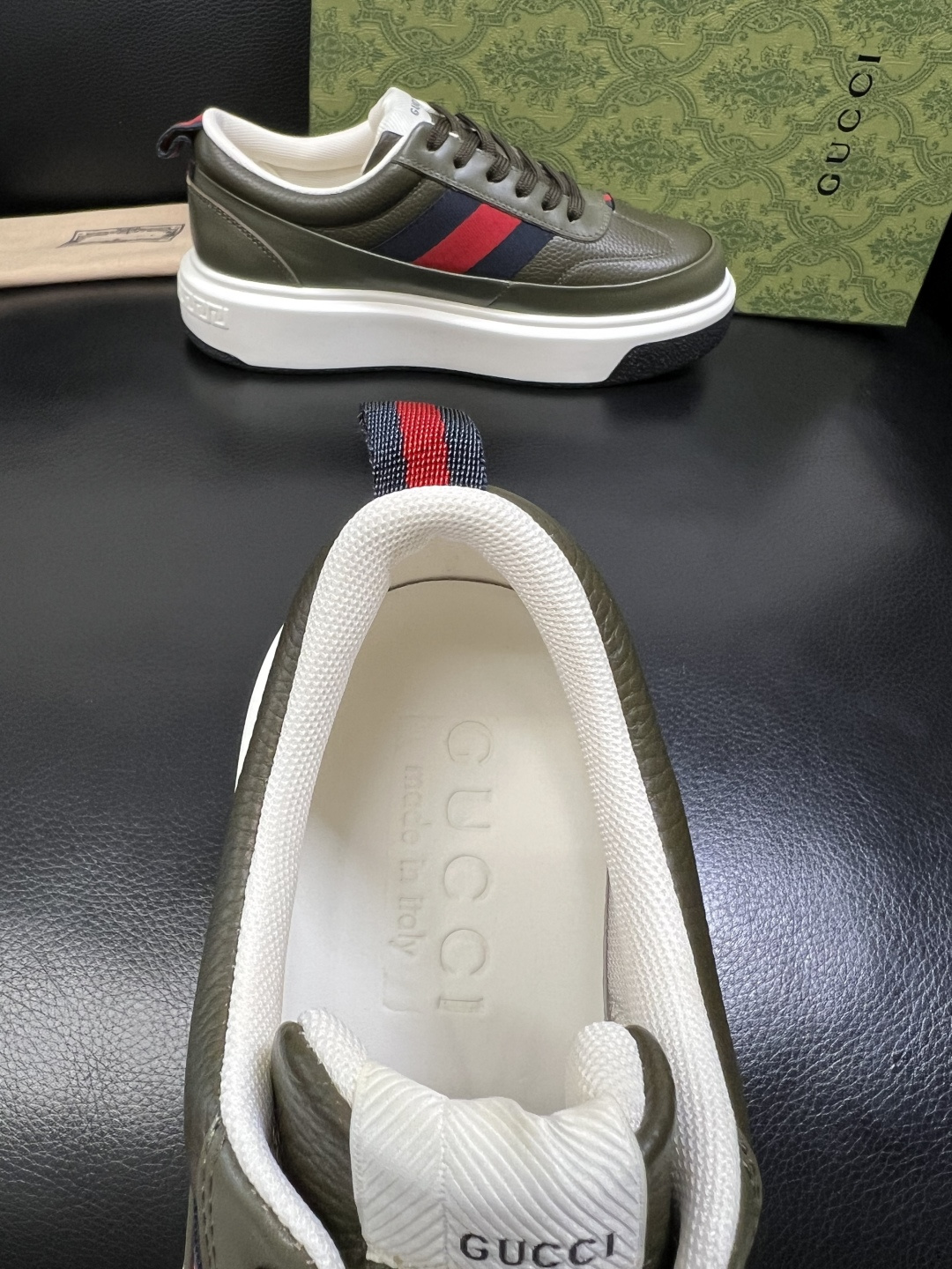 Gucci 高品质 顶级工艺品 古奇 专柜新款原厂配置，意大利进口牛皮面料，进口牛皮内里垫，透气舒适，鞋