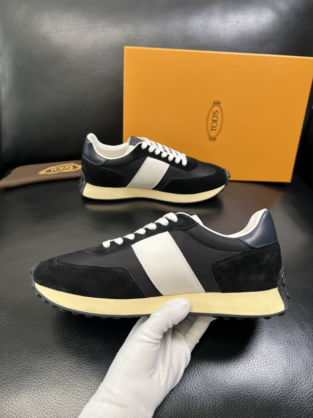 Tods 高品质 顶级工艺品 托德斯 专柜新款原厂配置，意大利进口牛皮拼布面料，进口牛里垫，透气舒适，鞋