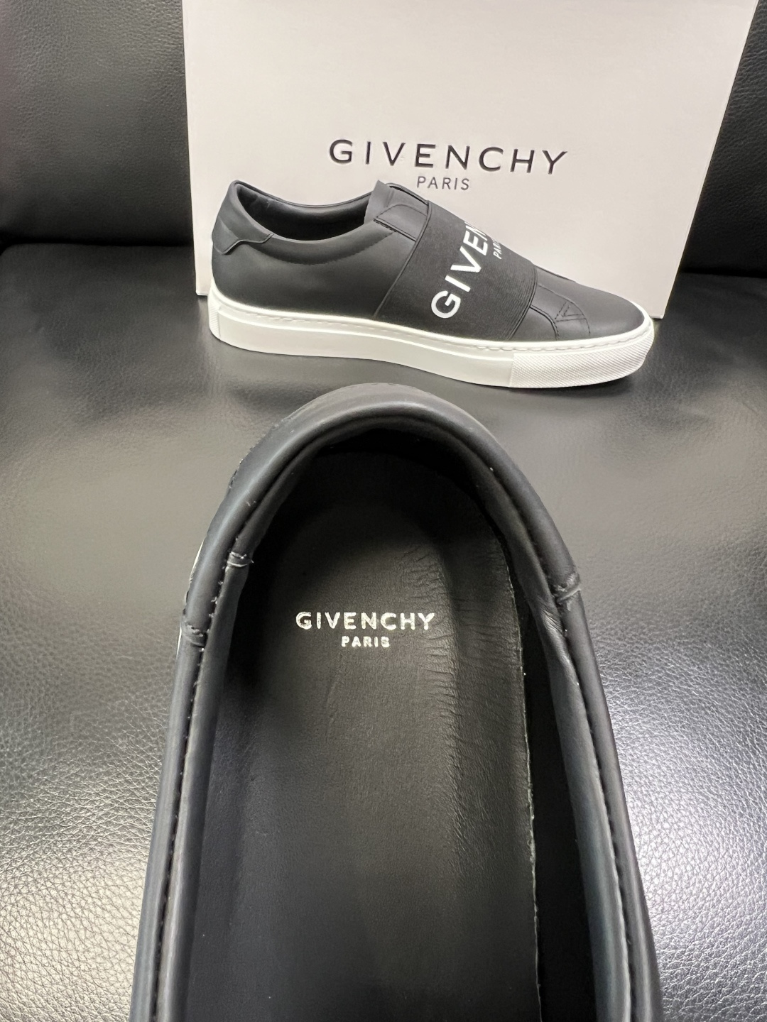 Givenchy 高品质 纪梵希 顶级工艺品 专柜新品同步，鞋面意大利进口牛皮拼布面料，进口水染牛皮内里