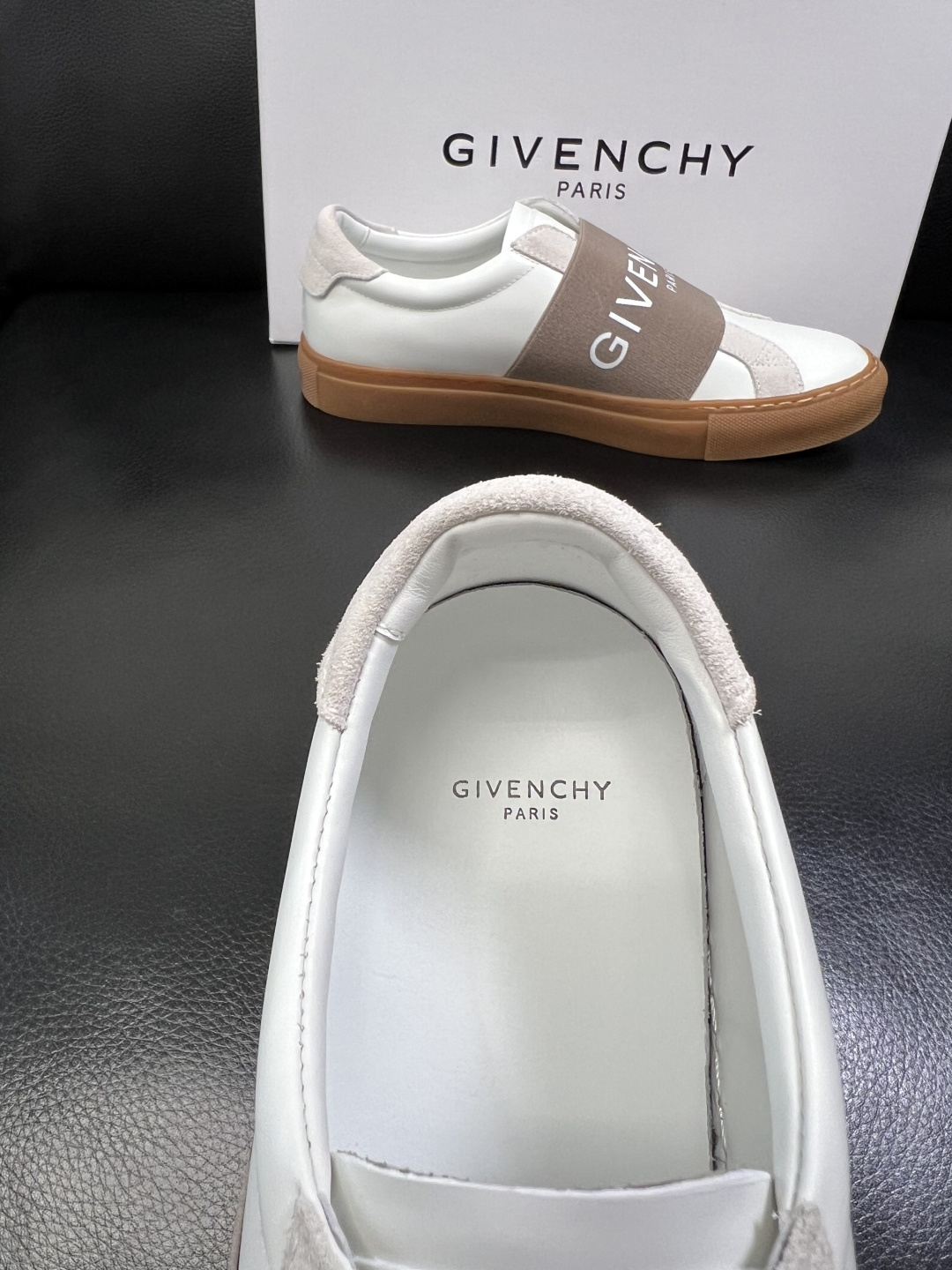 Givenchy 高品质 纪梵希 顶级工艺品 专柜新品同步，鞋面意大利进口牛皮拼布面料，进口水染牛皮内里