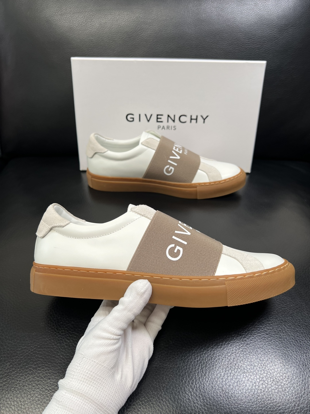 Givenchy 高品质 纪梵希 顶级工艺品 专柜新品同步，鞋面意大利进口牛皮拼布面料，进口水染牛皮内里