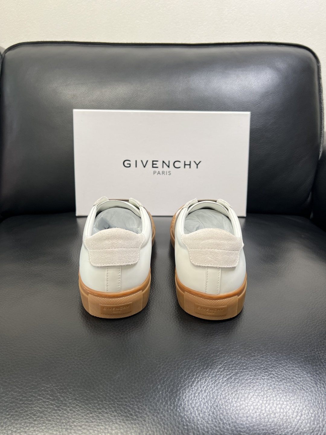 Givenchy 高品质 纪梵希 顶级工艺品 专柜新品同步，鞋面意大利进口牛皮拼布面料，进口水染牛皮内里