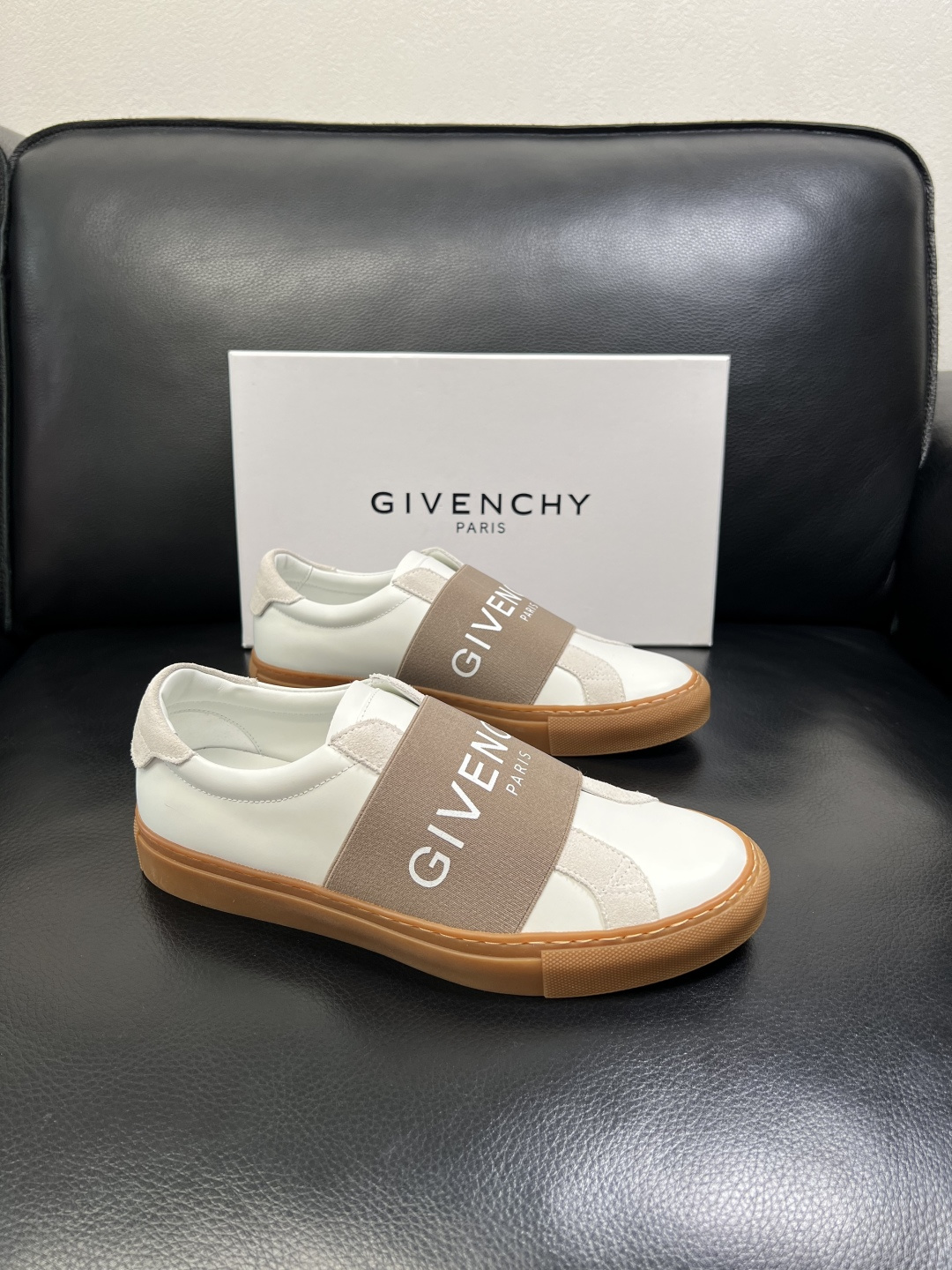 Givenchy 高品质 纪梵希 顶级工艺品 专柜新品同步，鞋面意大利进口牛皮拼布面料，进口水染牛皮内里