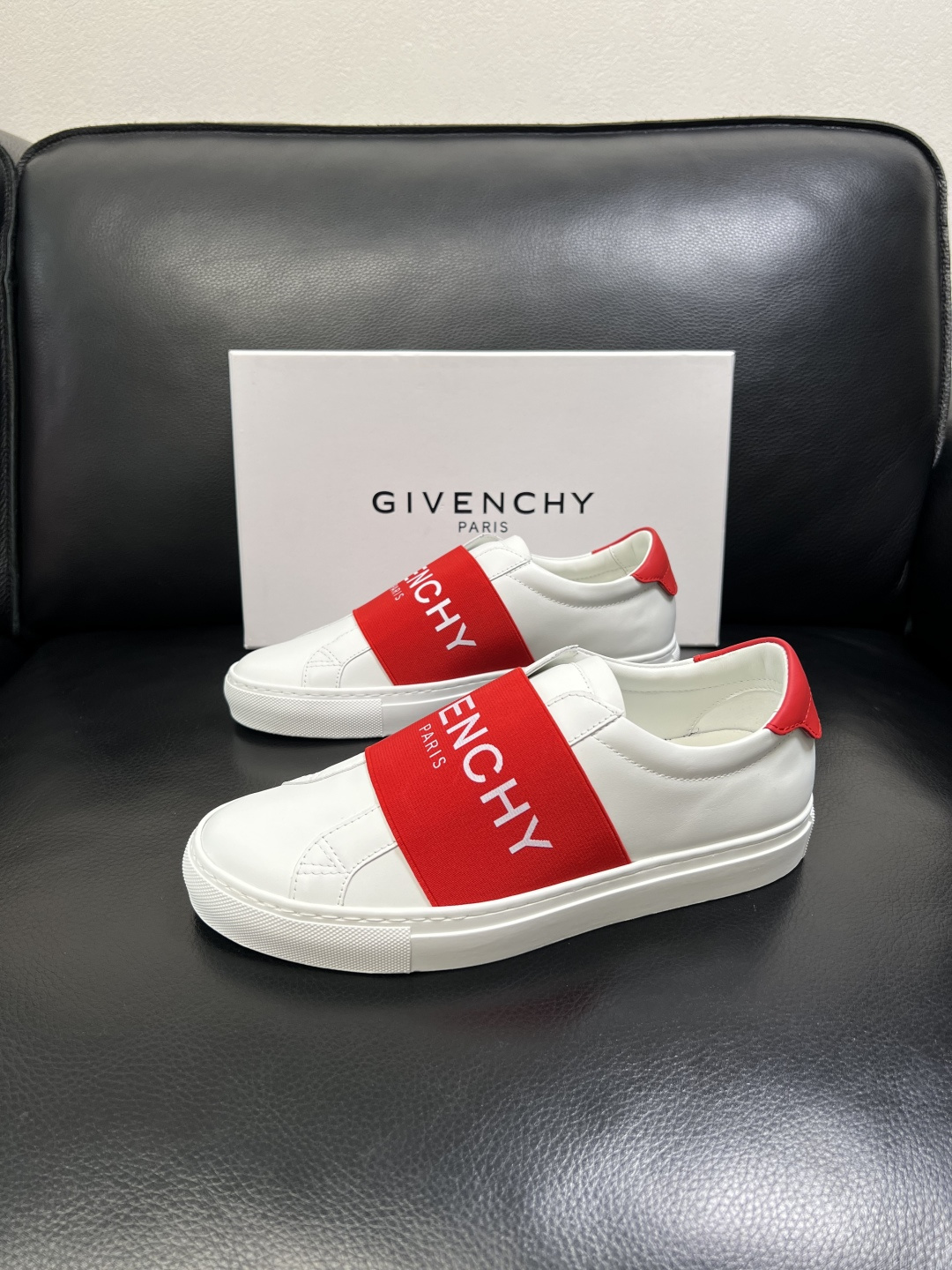 Givenchy 高品质 纪梵希 顶级工艺品 专柜新品同步，鞋面意大利进口牛皮拼布面料，进口水染牛皮内里