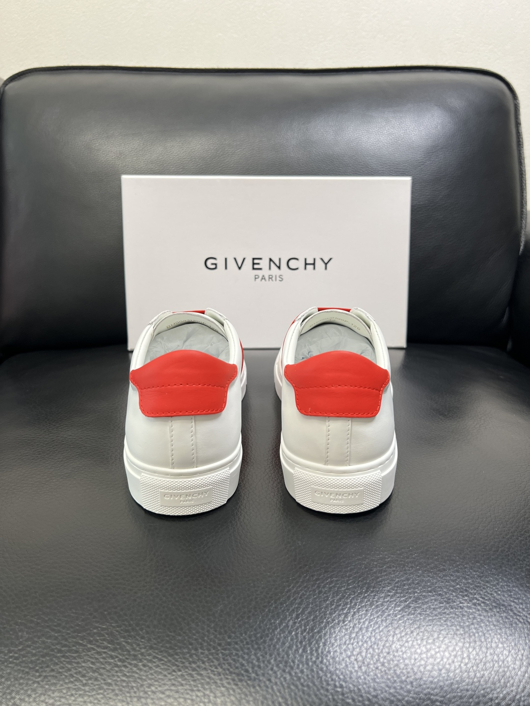 Givenchy 高品质 纪梵希 顶级工艺品 专柜新品同步，鞋面意大利进口牛皮拼布面料，进口水染牛皮内里