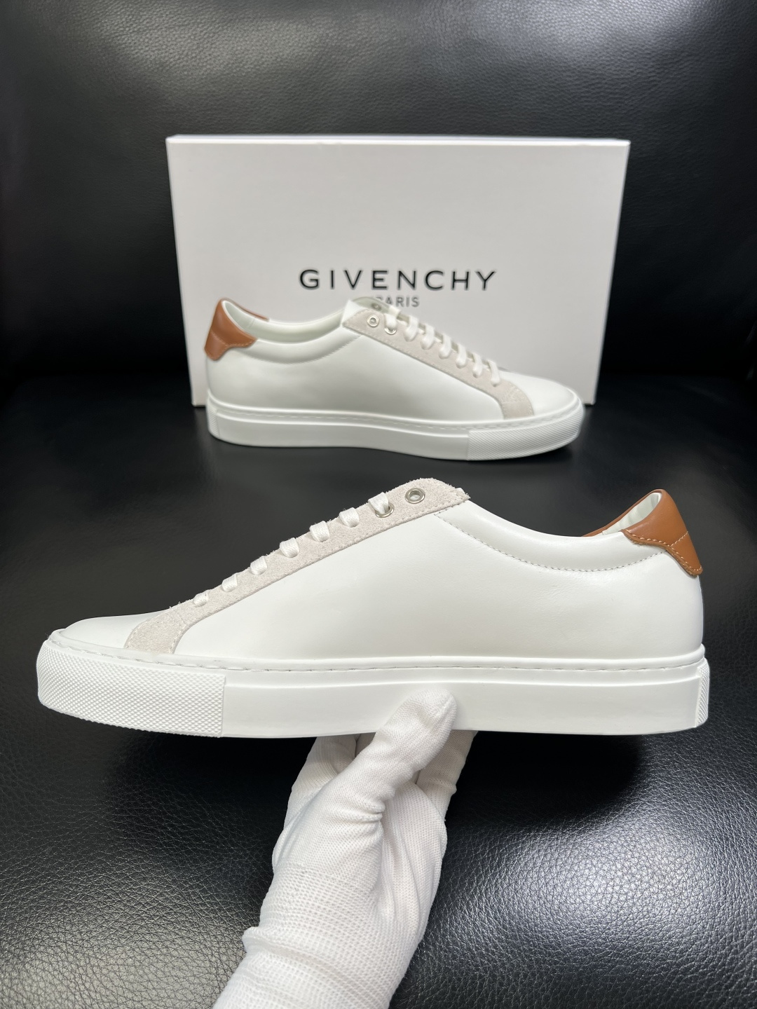 Givenchy 高品质 纪梵希 顶级工艺品 专柜新品同步，鞋面意大利进口牛皮拼布面料，进口水染牛皮内里