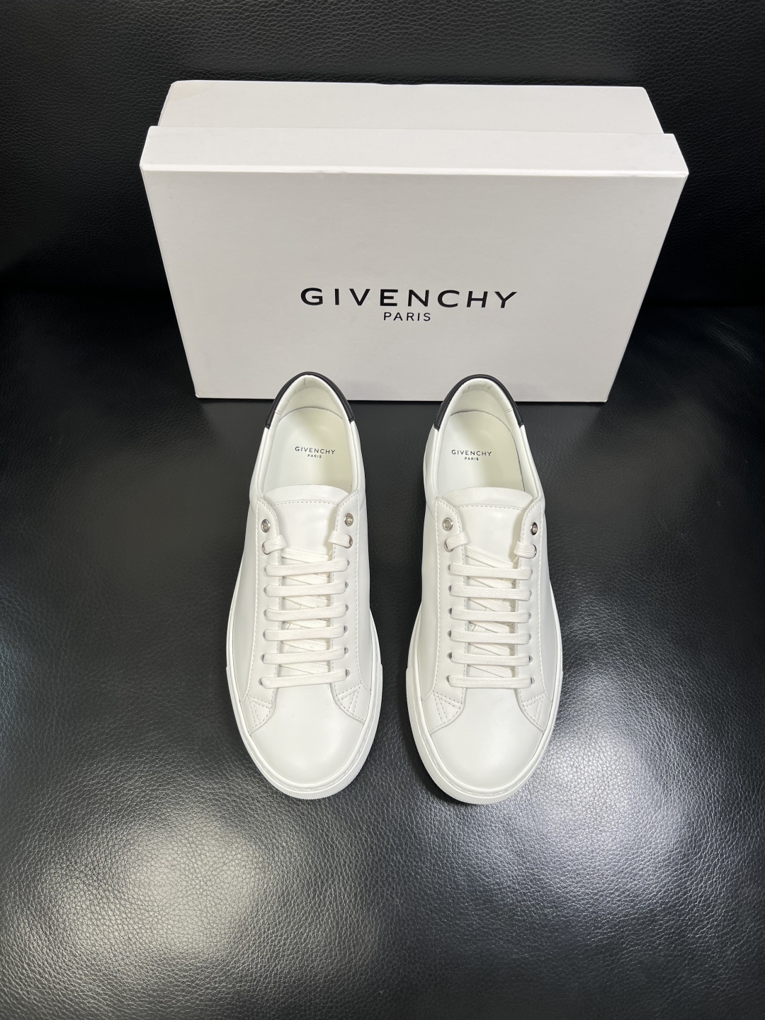Givenchy 高品质 纪梵希 顶级工艺品 专柜新品同步，鞋面意大利进口牛皮拼布面料，进口水染牛皮内里