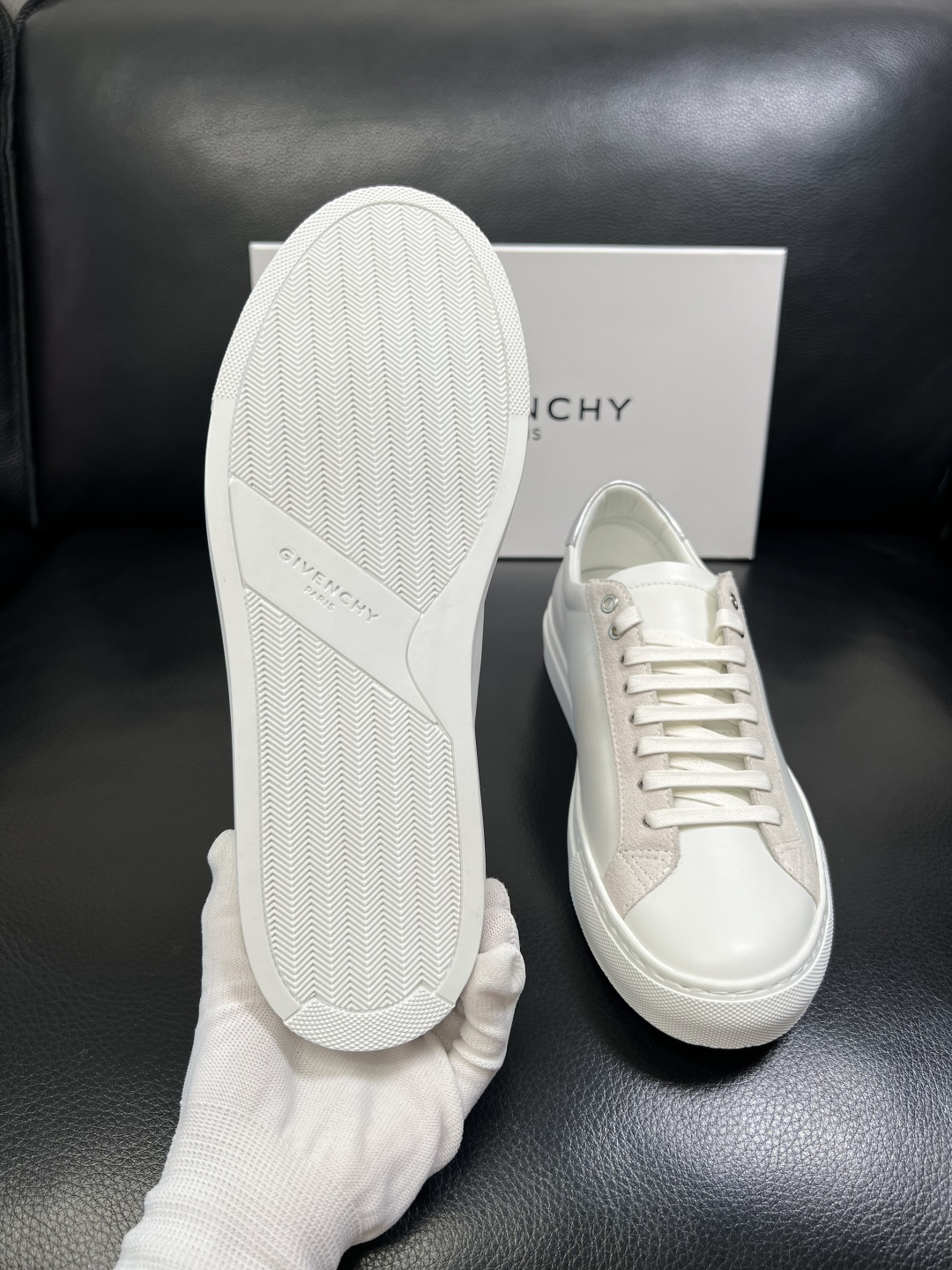 Givenchy 高品质 纪梵希 顶级工艺品 专柜新品同步，鞋面意大利进口牛皮拼布面料，进口水染牛皮内里