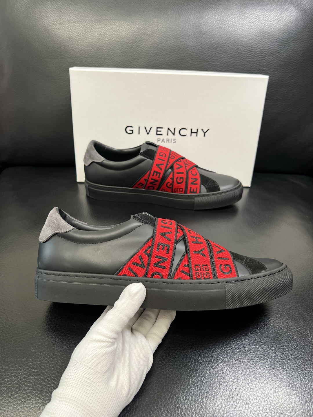 Givenchy 高品质 纪梵希 顶级工艺品 专柜新品同步，鞋面意大利进口牛皮拼布面料，进口水染牛皮内里
