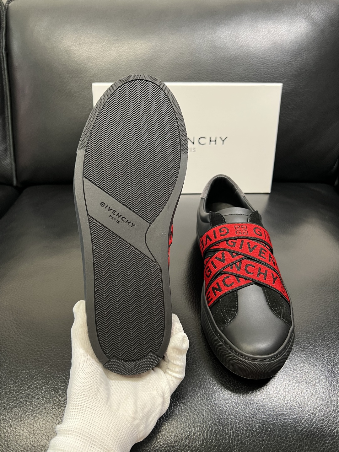 Givenchy 高品质 纪梵希 顶级工艺品 专柜新品同步，鞋面意大利进口牛皮拼布面料，进口水染牛皮内里