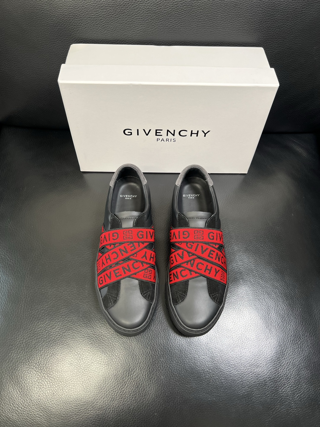 Givenchy 高品质 纪梵希 顶级工艺品 专柜新品同步，鞋面意大利进口牛皮拼布面料，进口水染牛皮内里