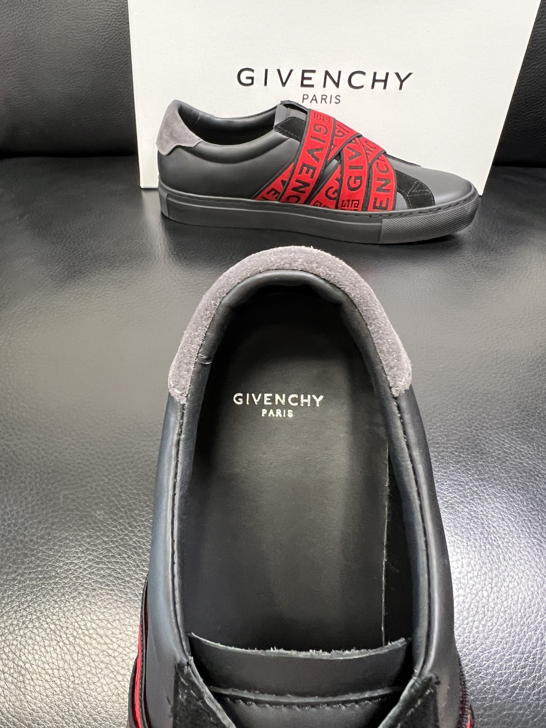 Givenchy 高品质 纪梵希 顶级工艺品 专柜新品同步，鞋面意大利进口牛皮拼布面料，进口水染牛皮内里