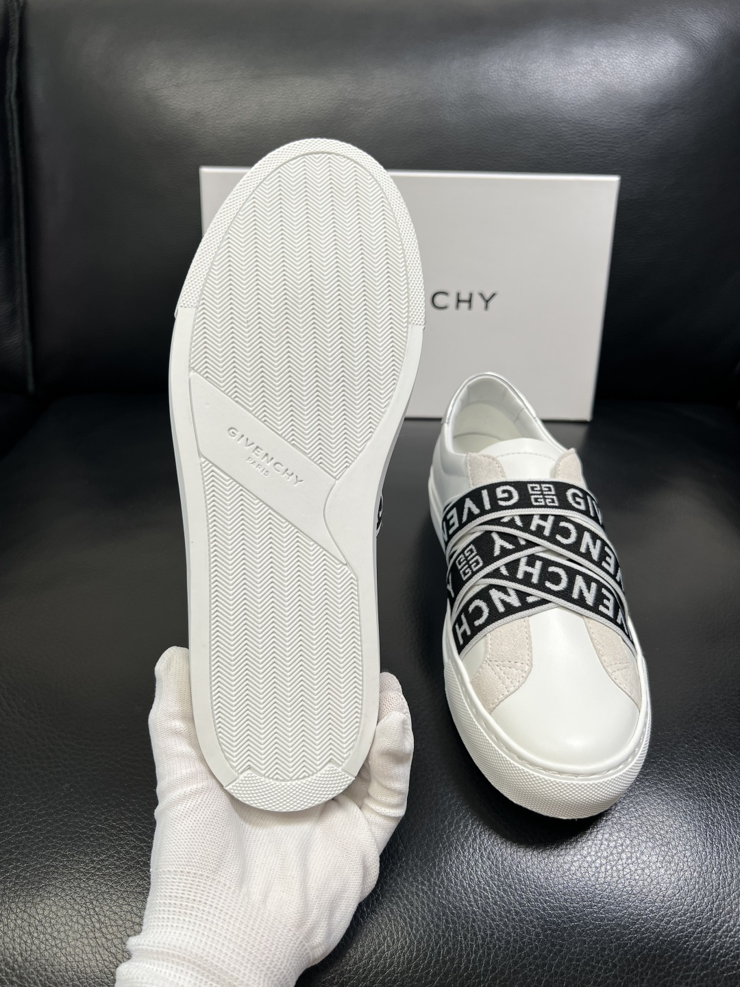 Givenchy 高品质 纪梵希 顶级工艺品 专柜新品同步，鞋面意大利进口牛皮拼布面料，进口水染牛皮内里