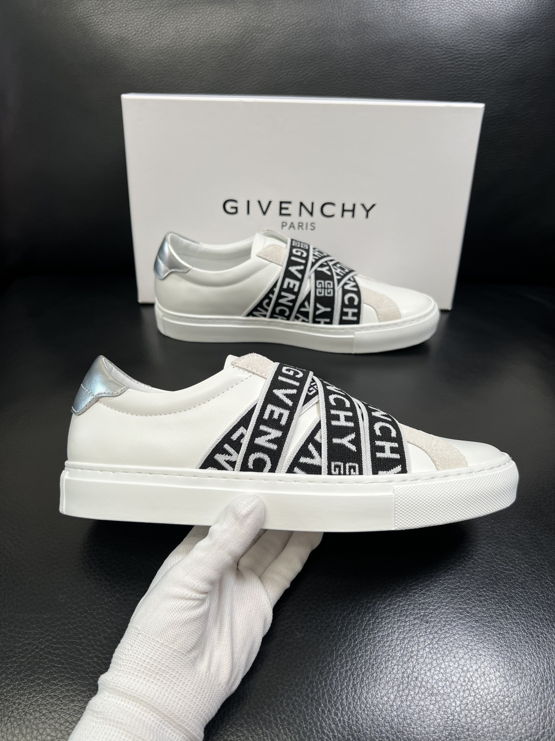 Givenchy 高品质 纪梵希 顶级工艺品 专柜新品同步，鞋面意大利进口牛皮拼布面料，进口水染牛皮内里